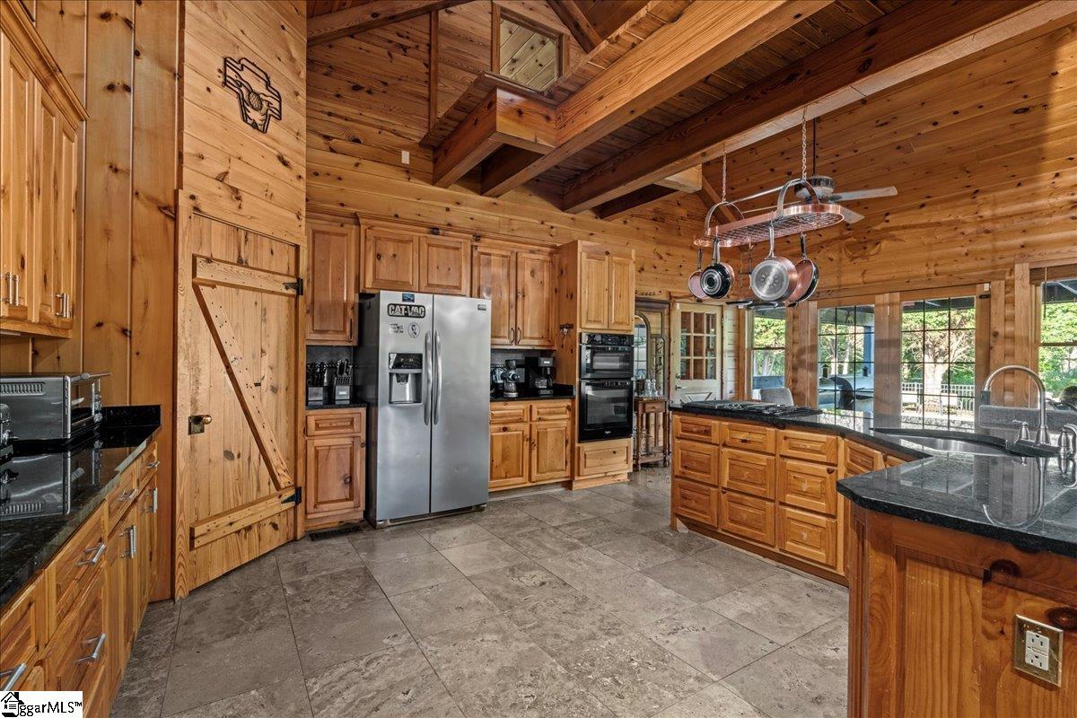 186 Woodville Road Property Photo 16