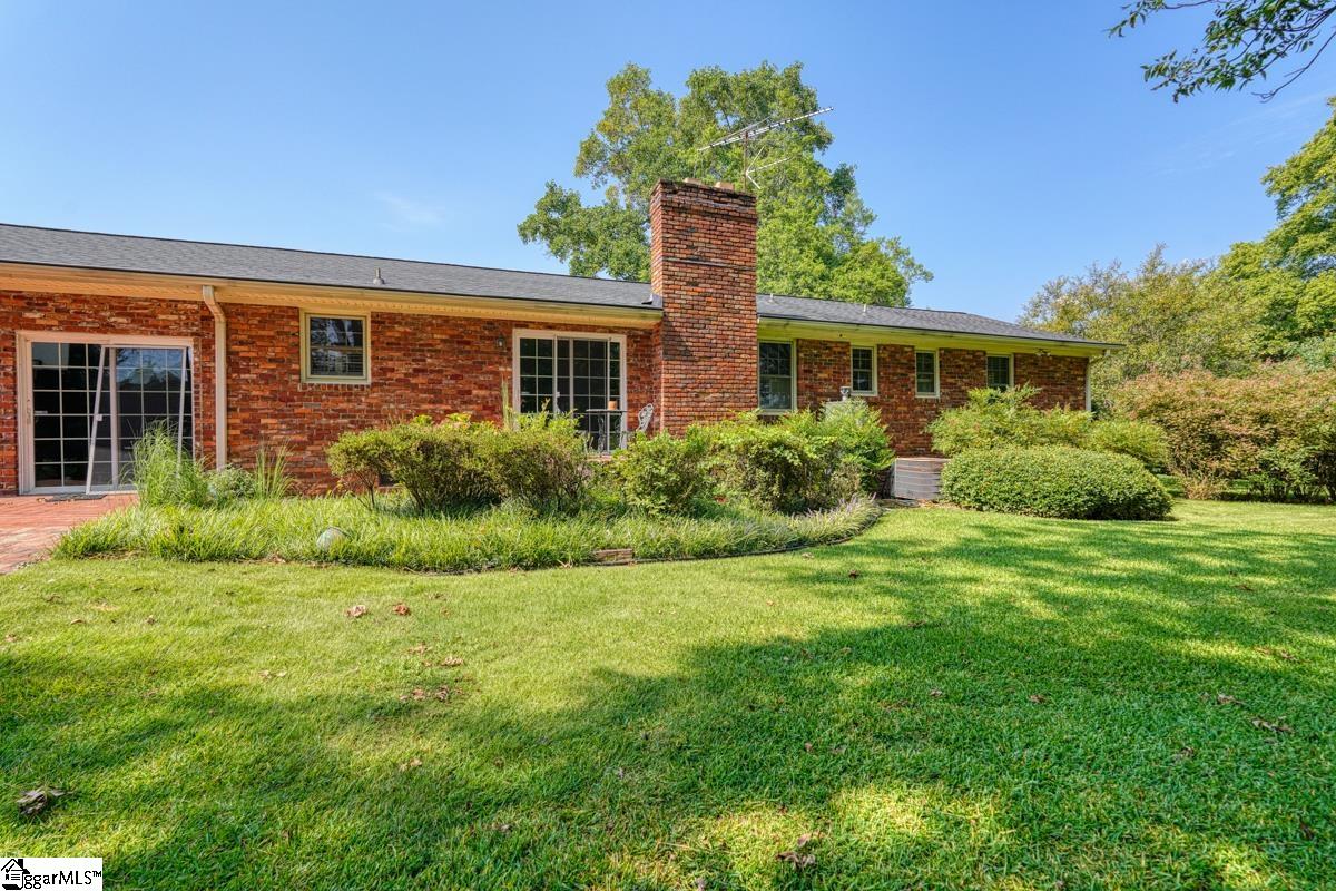 3 Fairlane Drive Property Photo 27