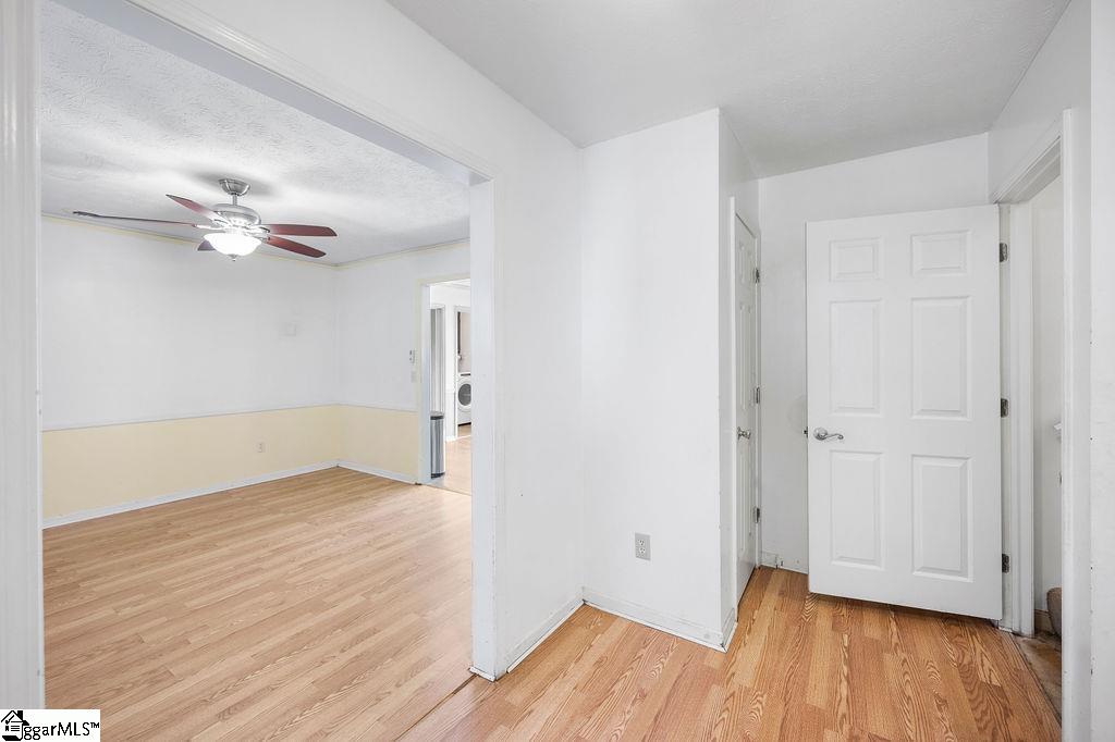 121 Sherman Court Property Photo 12