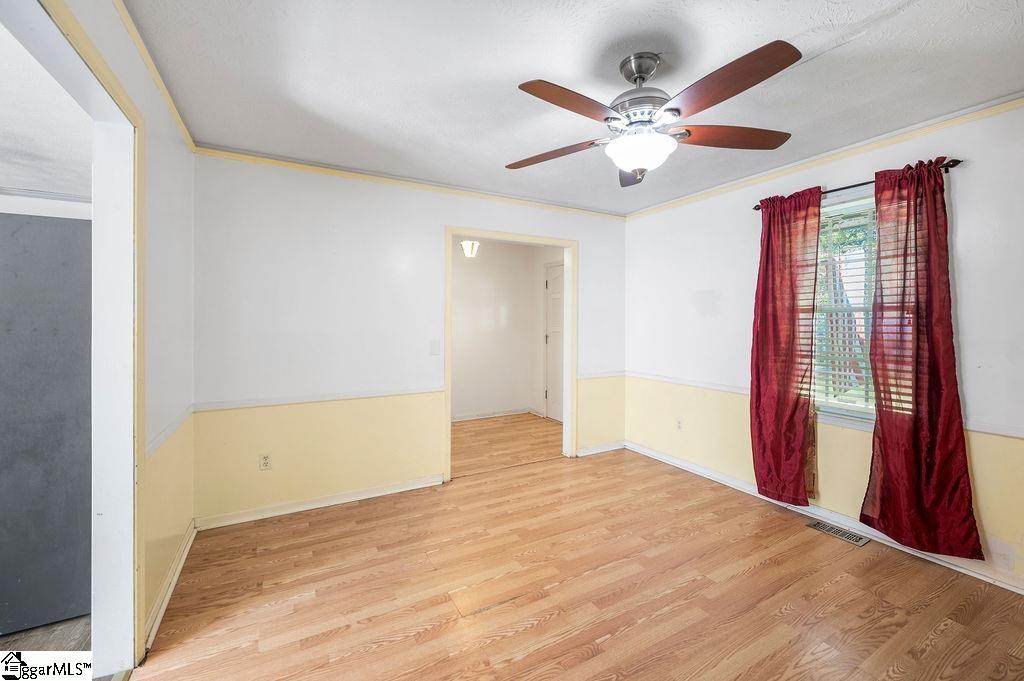 121 Sherman Court Property Photo 13