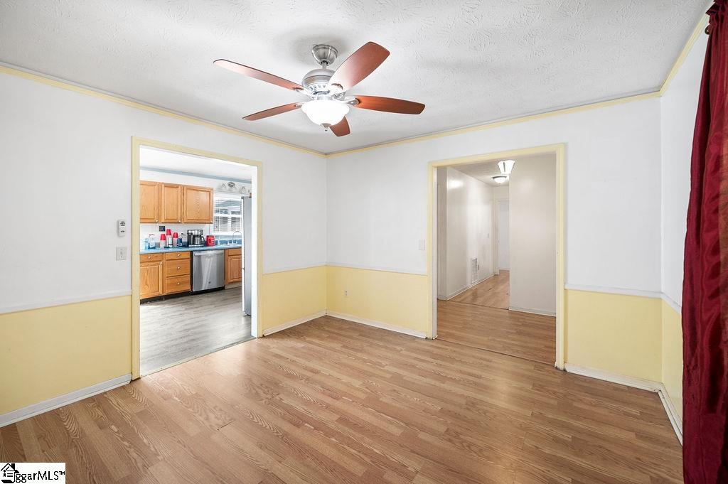 121 Sherman Court Property Photo 14