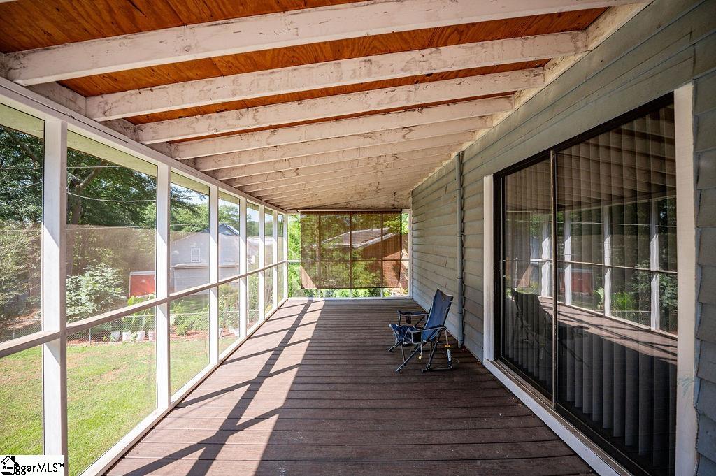 121 Sherman Court Property Photo 26