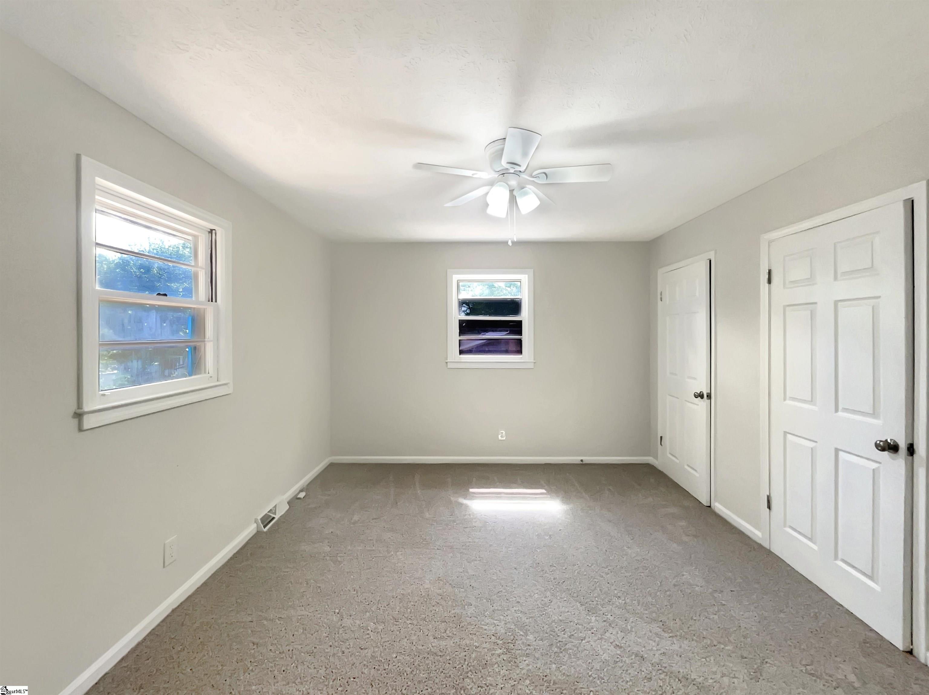 5 Broomfield Drive Property Photo 3