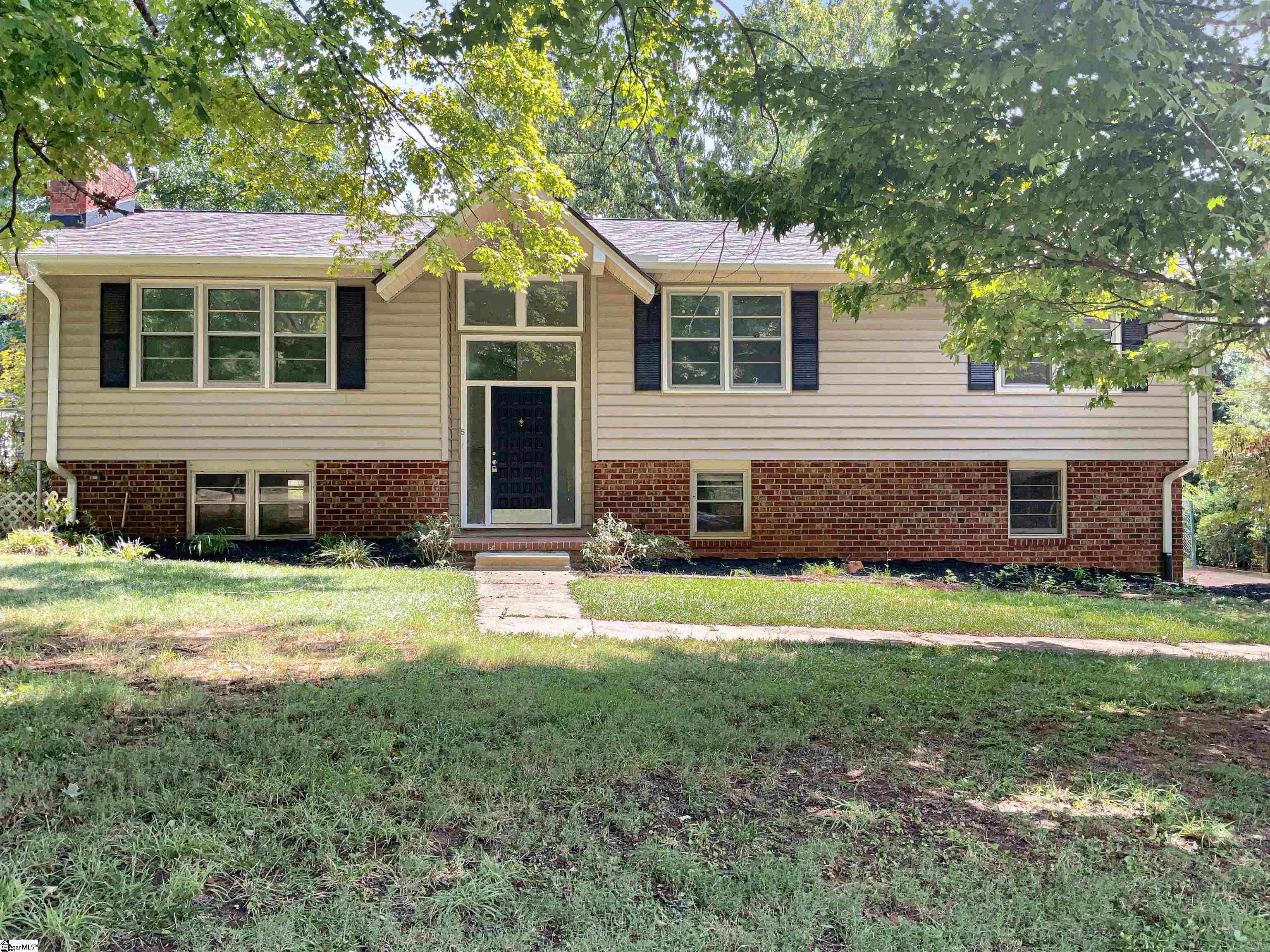 5 Broomfield Drive Property Photo 7