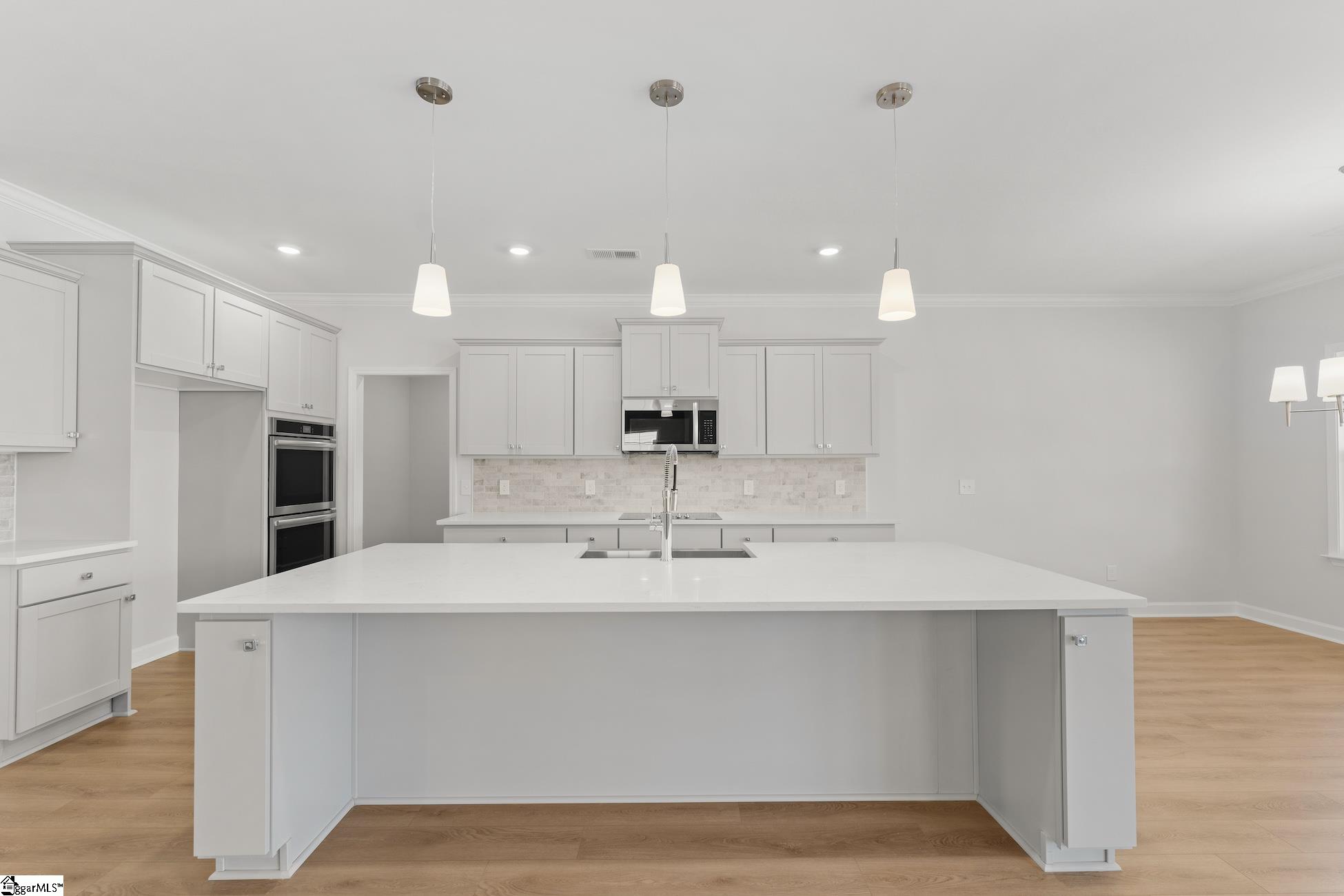2046 Emily Margaret Road Property Photo 11