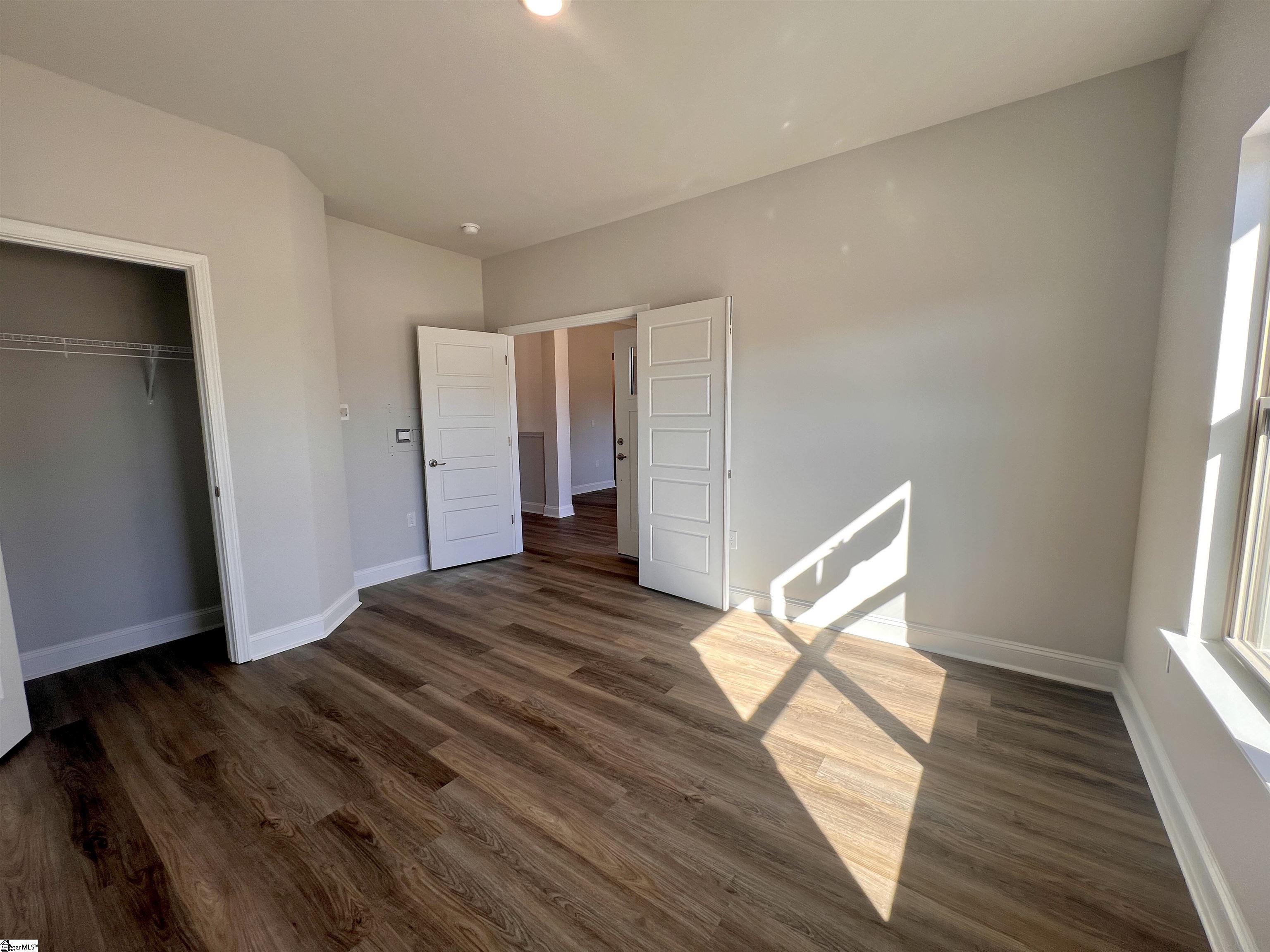 339 Cypress Hollow Trail Property Photo 5