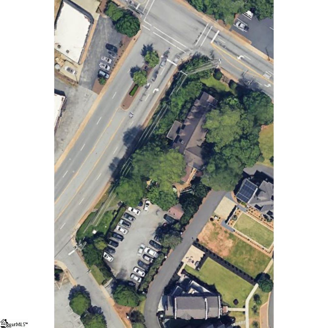 606 Augusta Street Property Photo 2