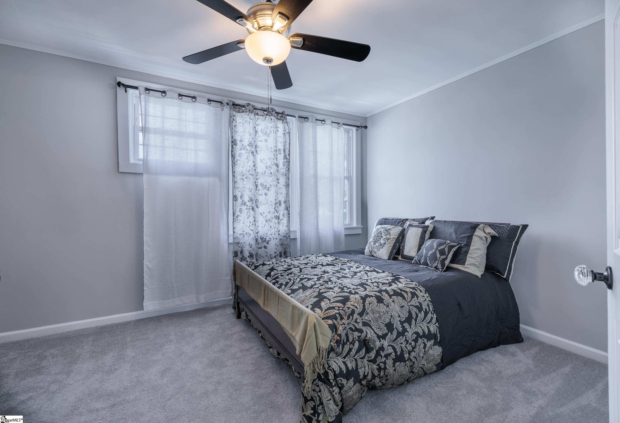 18 Elm Street Property Photo 15