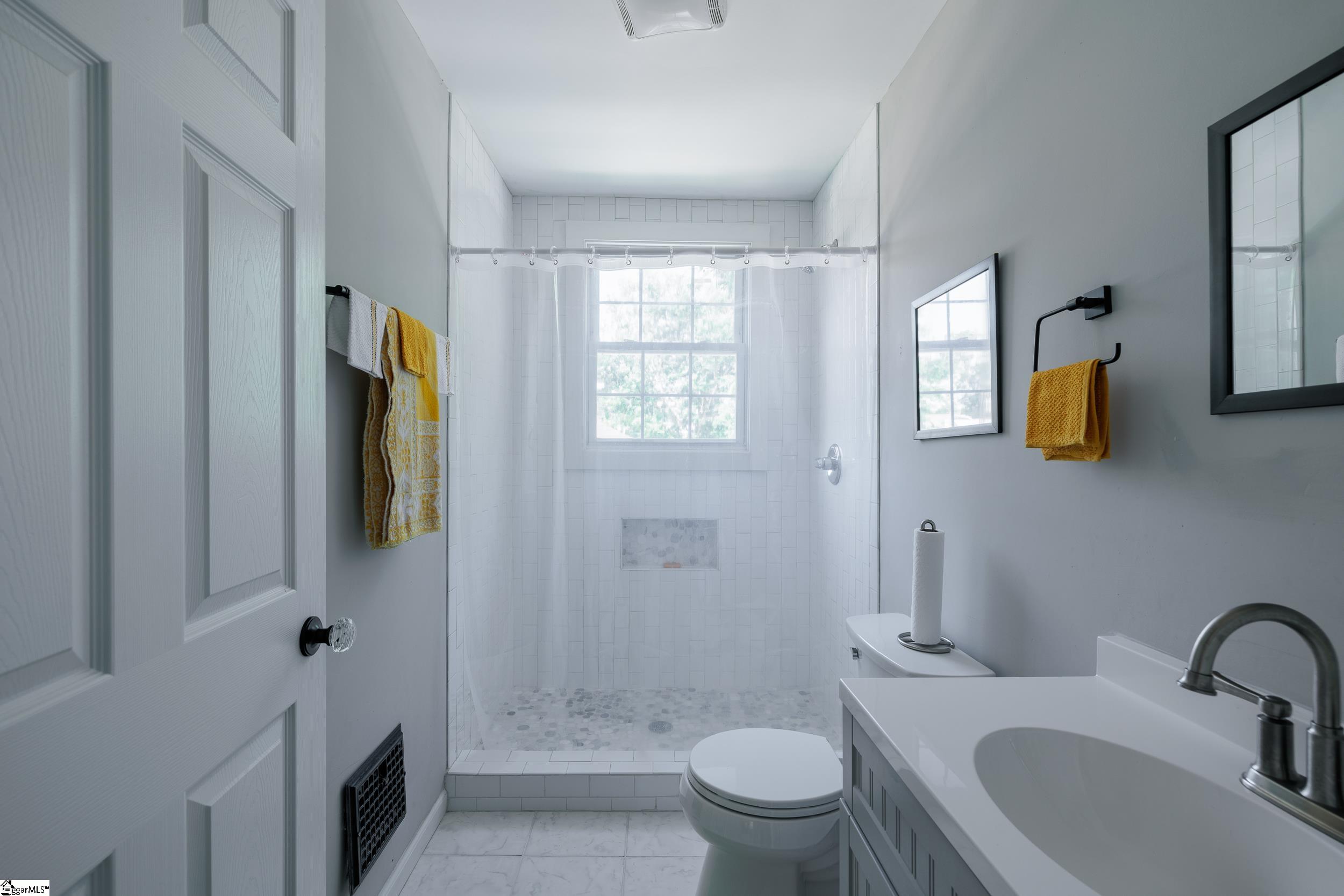 18 Elm Street Property Photo 16
