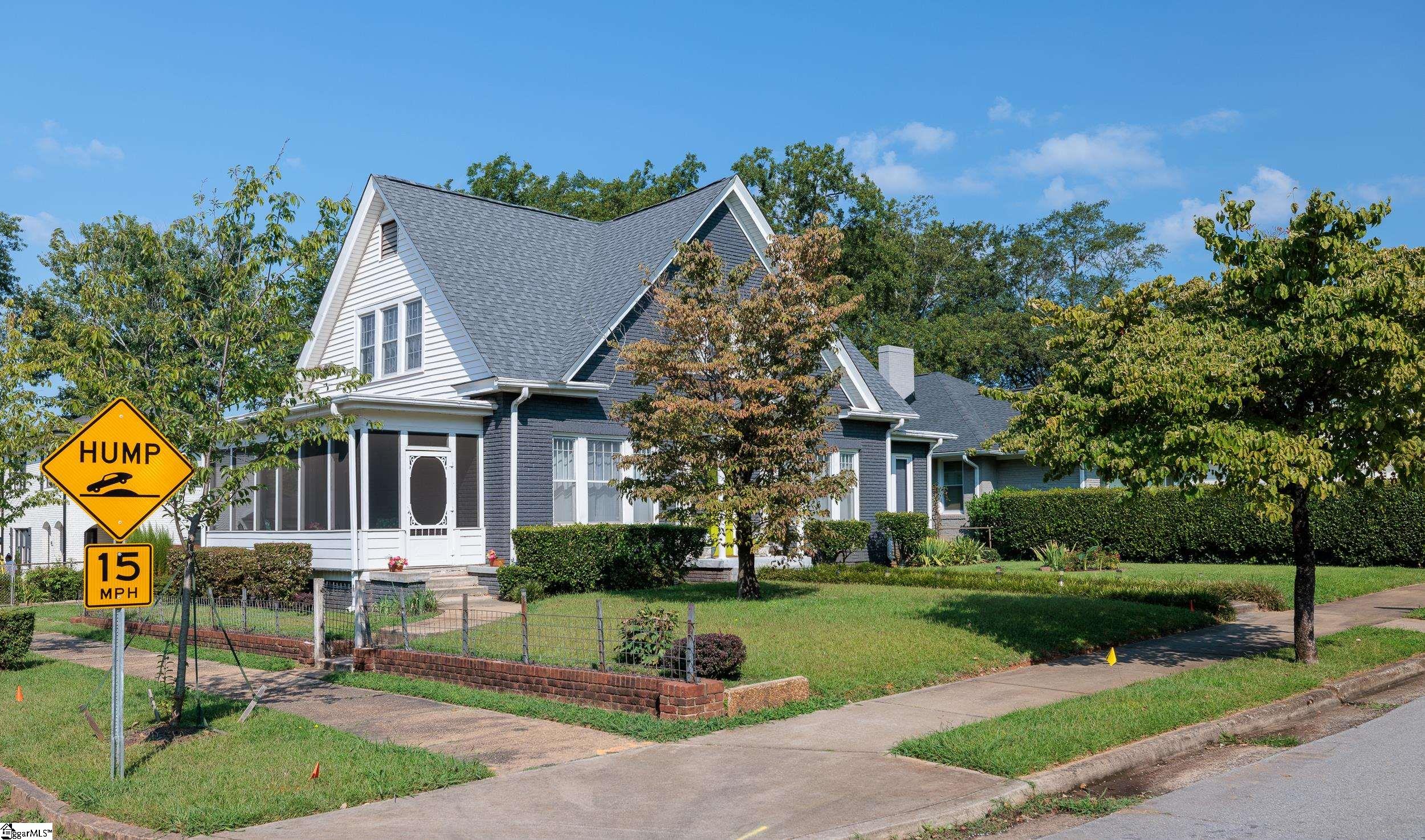 18 Elm Street Property Photo 19