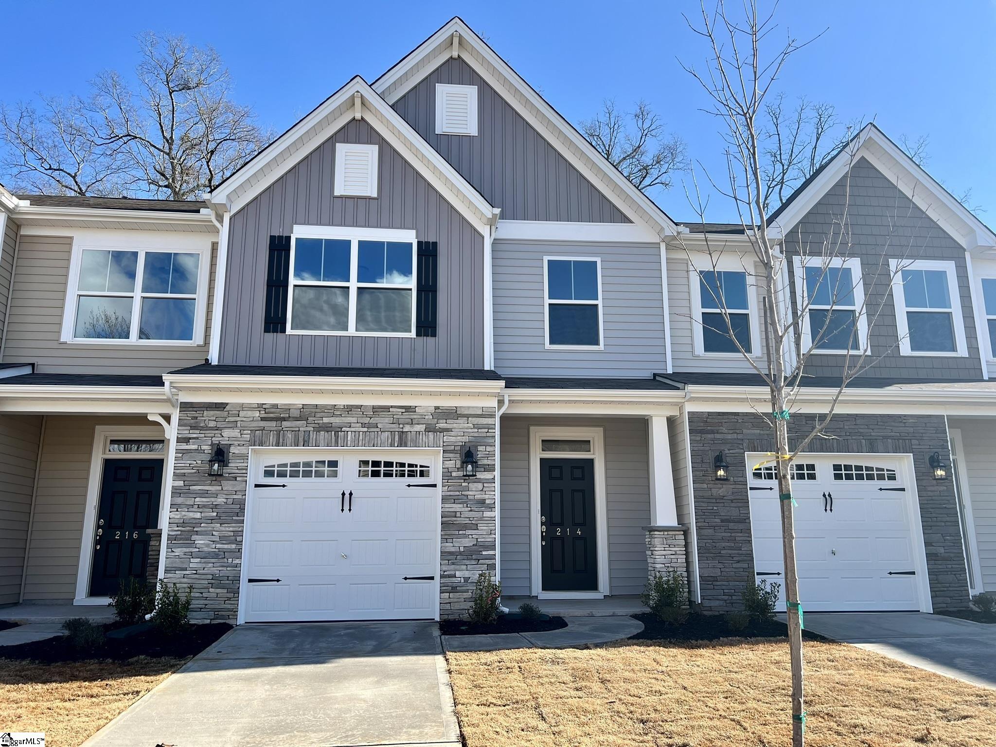 214 Brochaill Court Property Photo