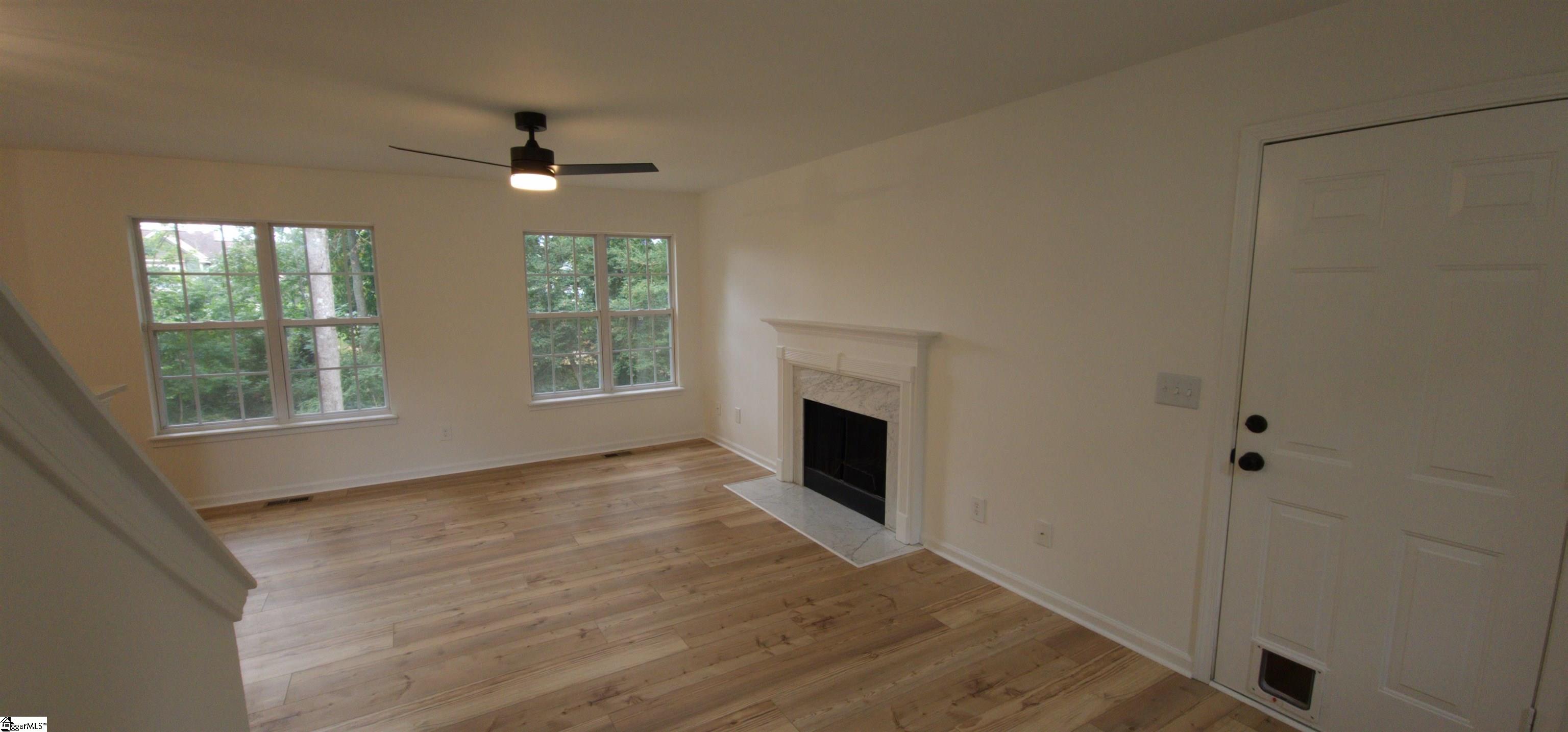 316 Windy Meadow Way Property Photo 2