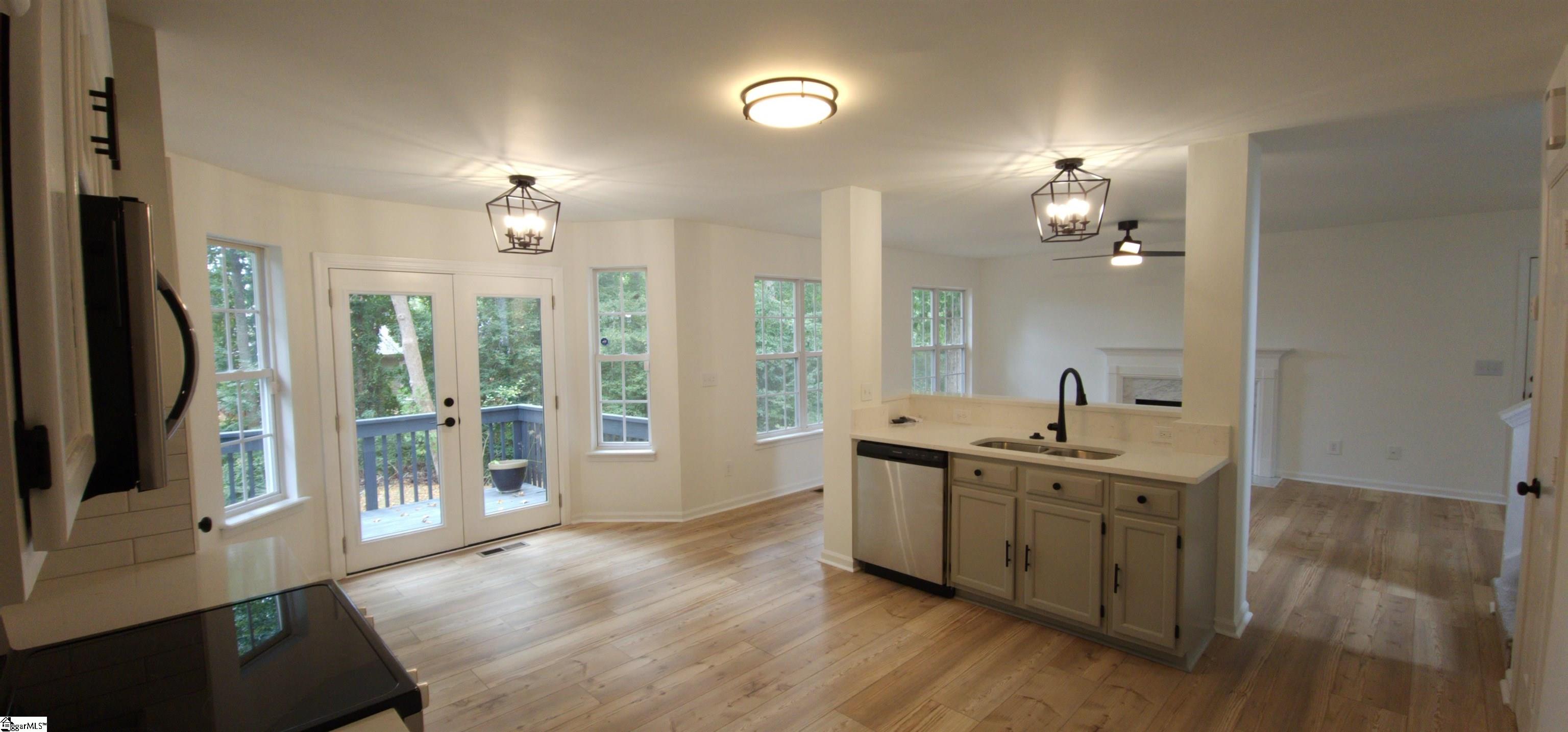 316 Windy Meadow Way Property Photo 5