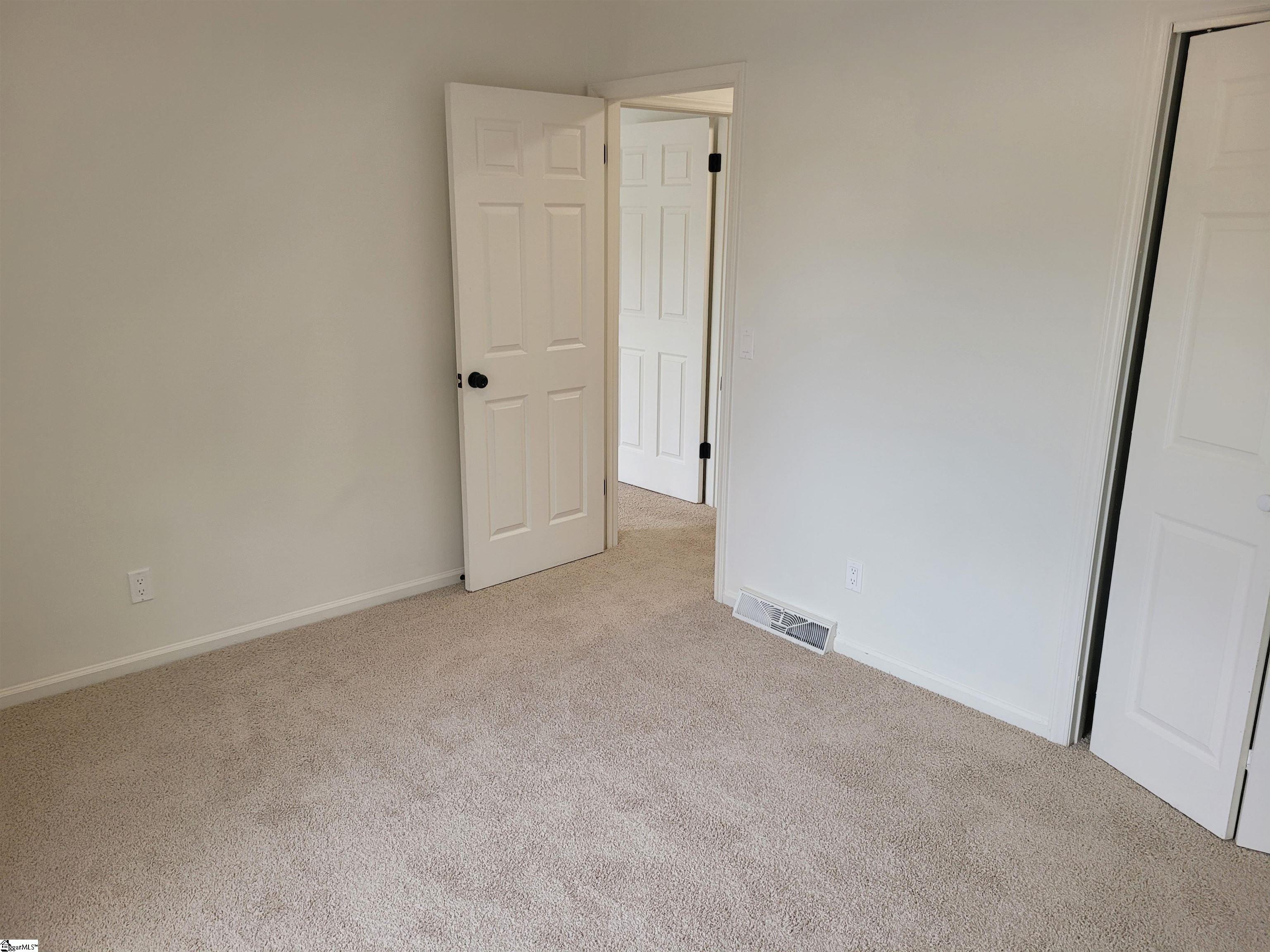 97 Jamestowne Way Property Photo 17