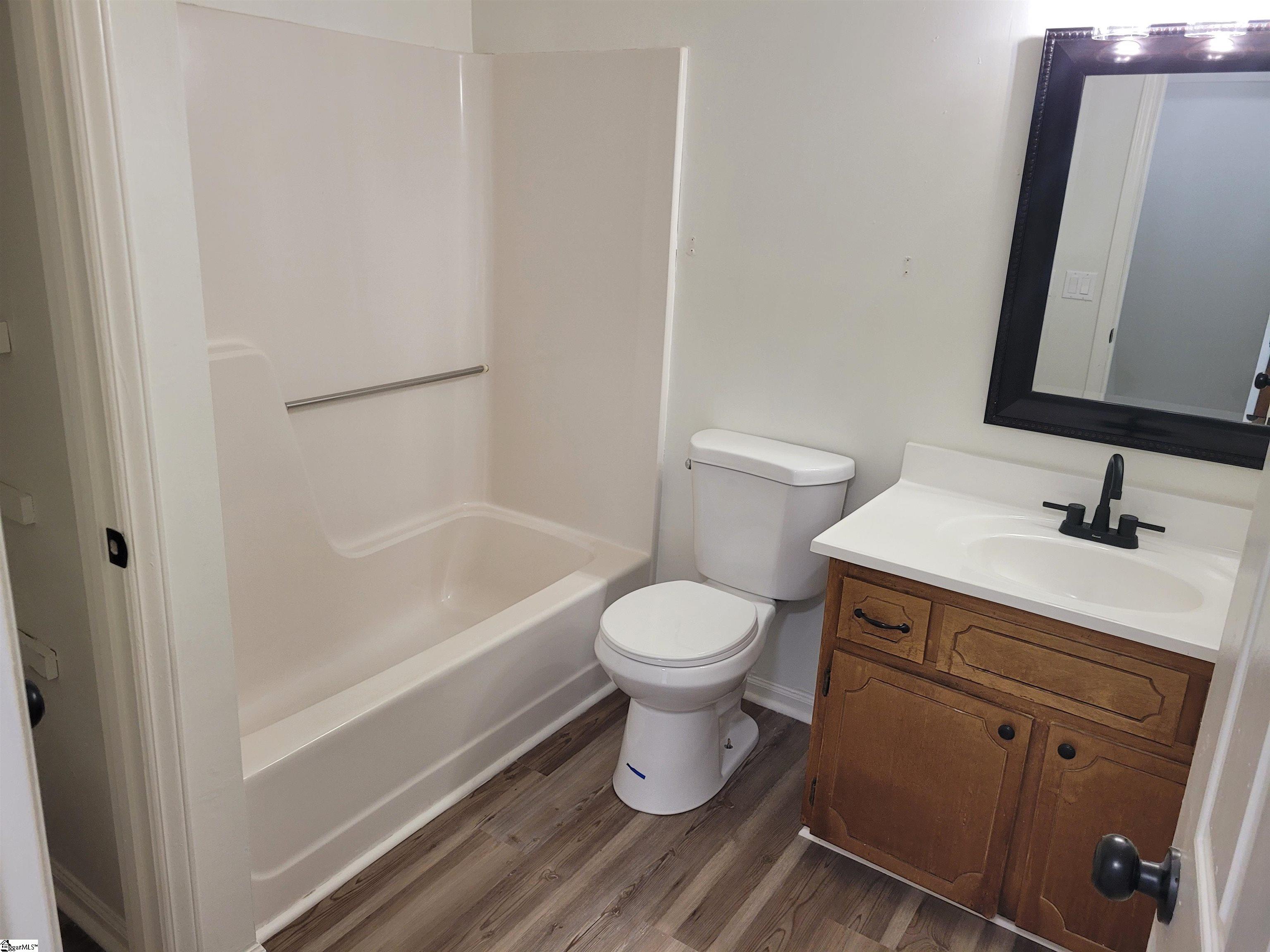 97 Jamestowne Way Property Photo 18