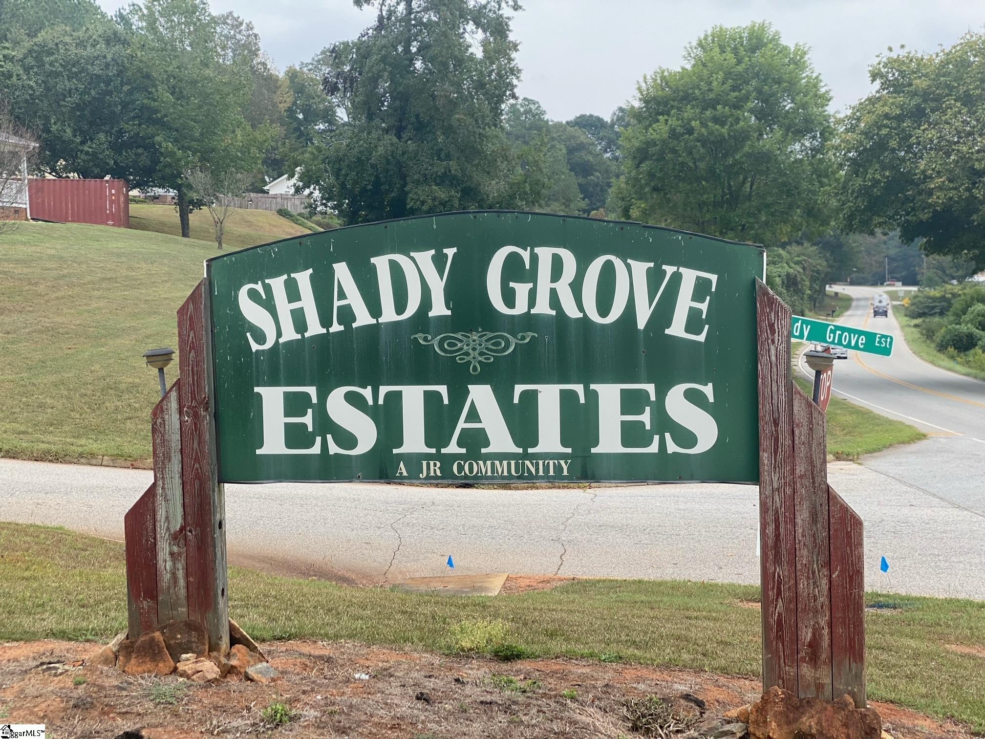 101 Shady Grove Estates Property Photo 9