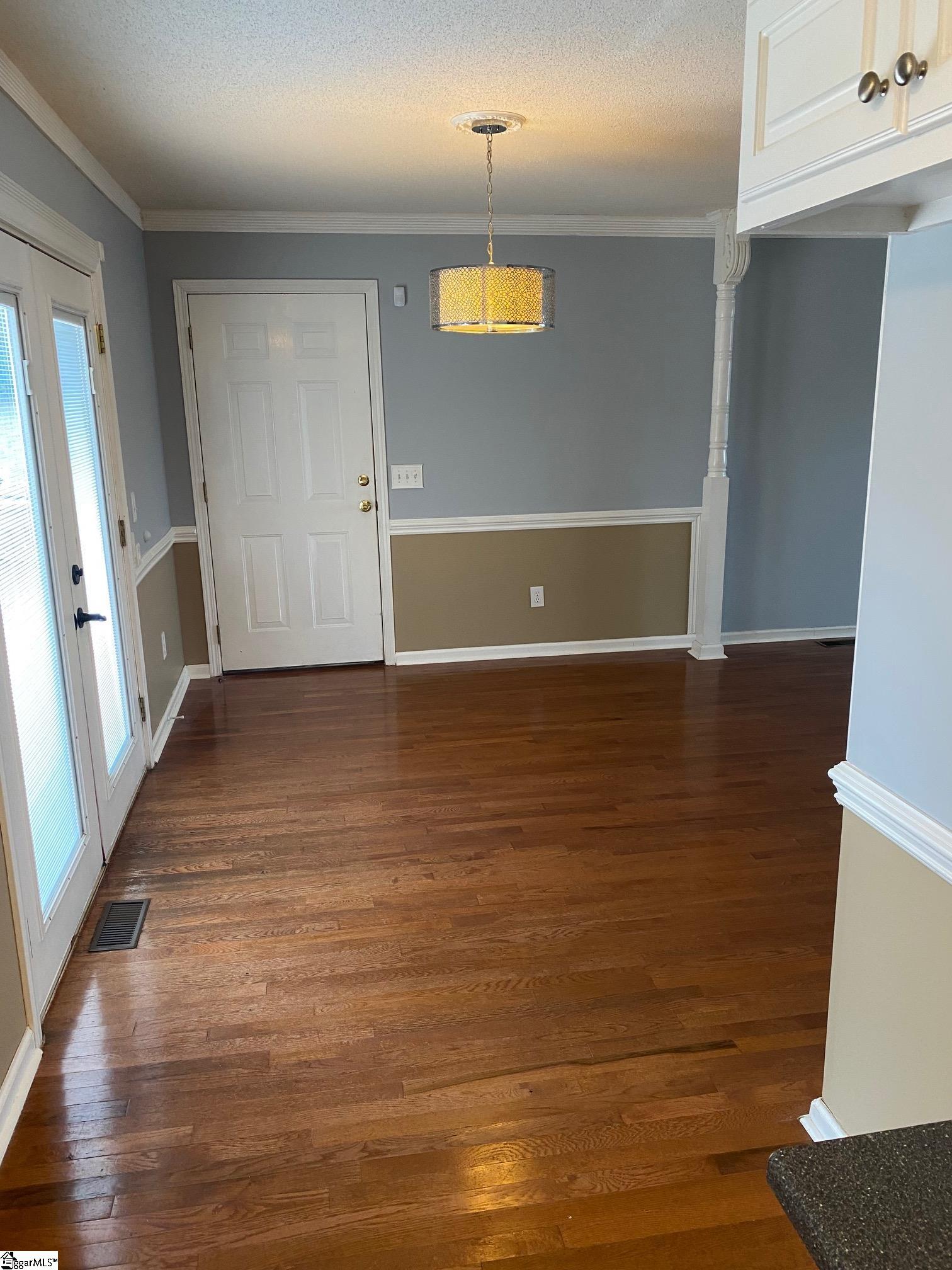101 Shady Grove Estates Property Photo 15