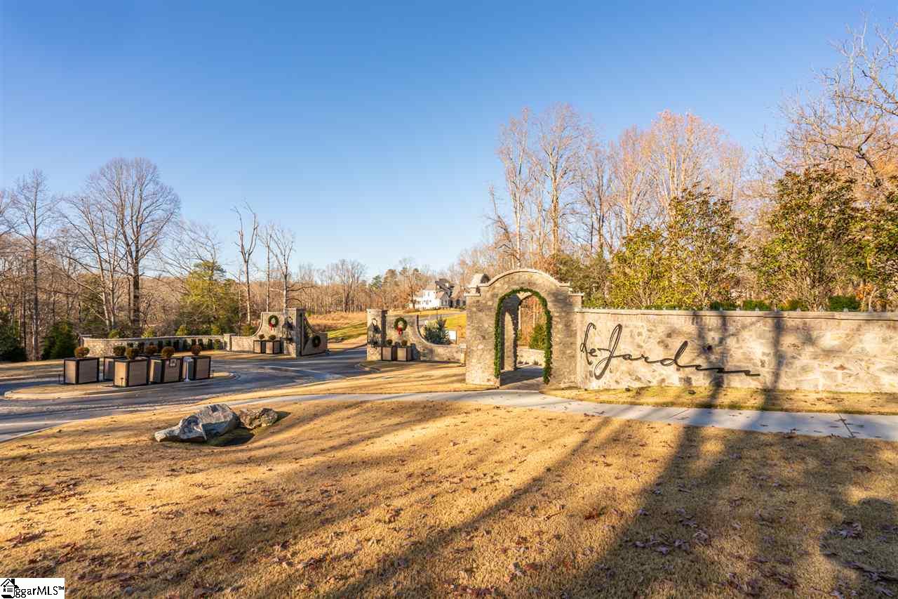 602 Rouen Court Property Photo 18