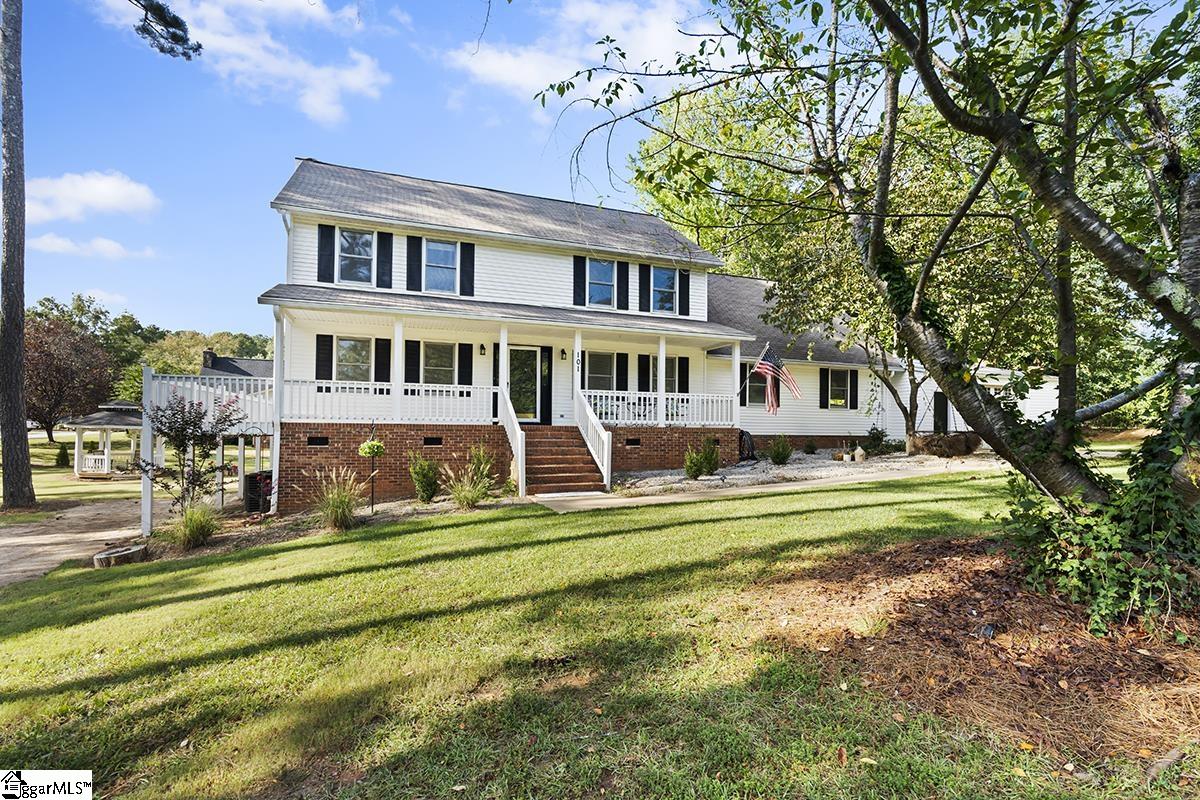 101 Burnham Court Property Photo