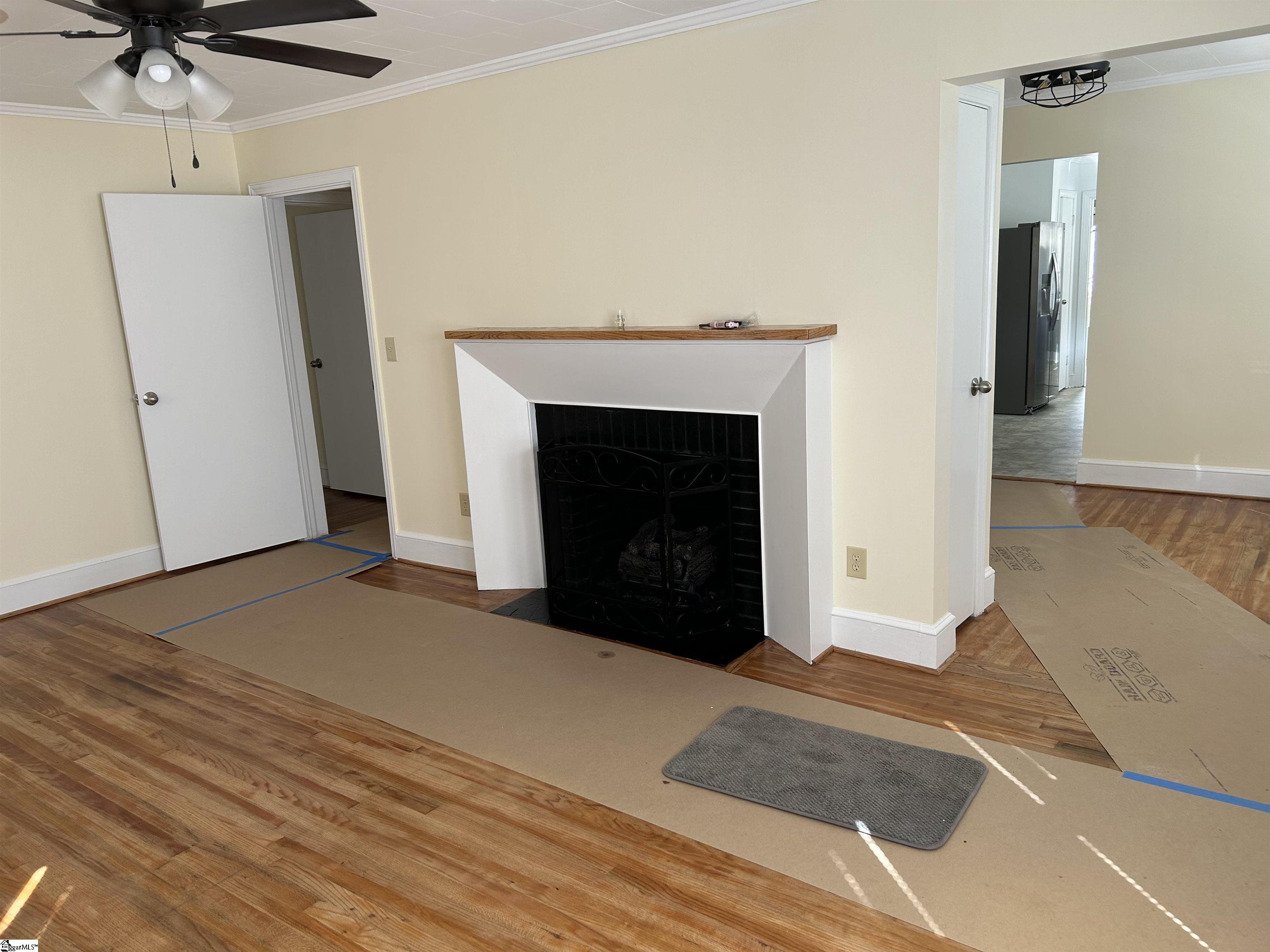 611 Shands Street Property Photo 4