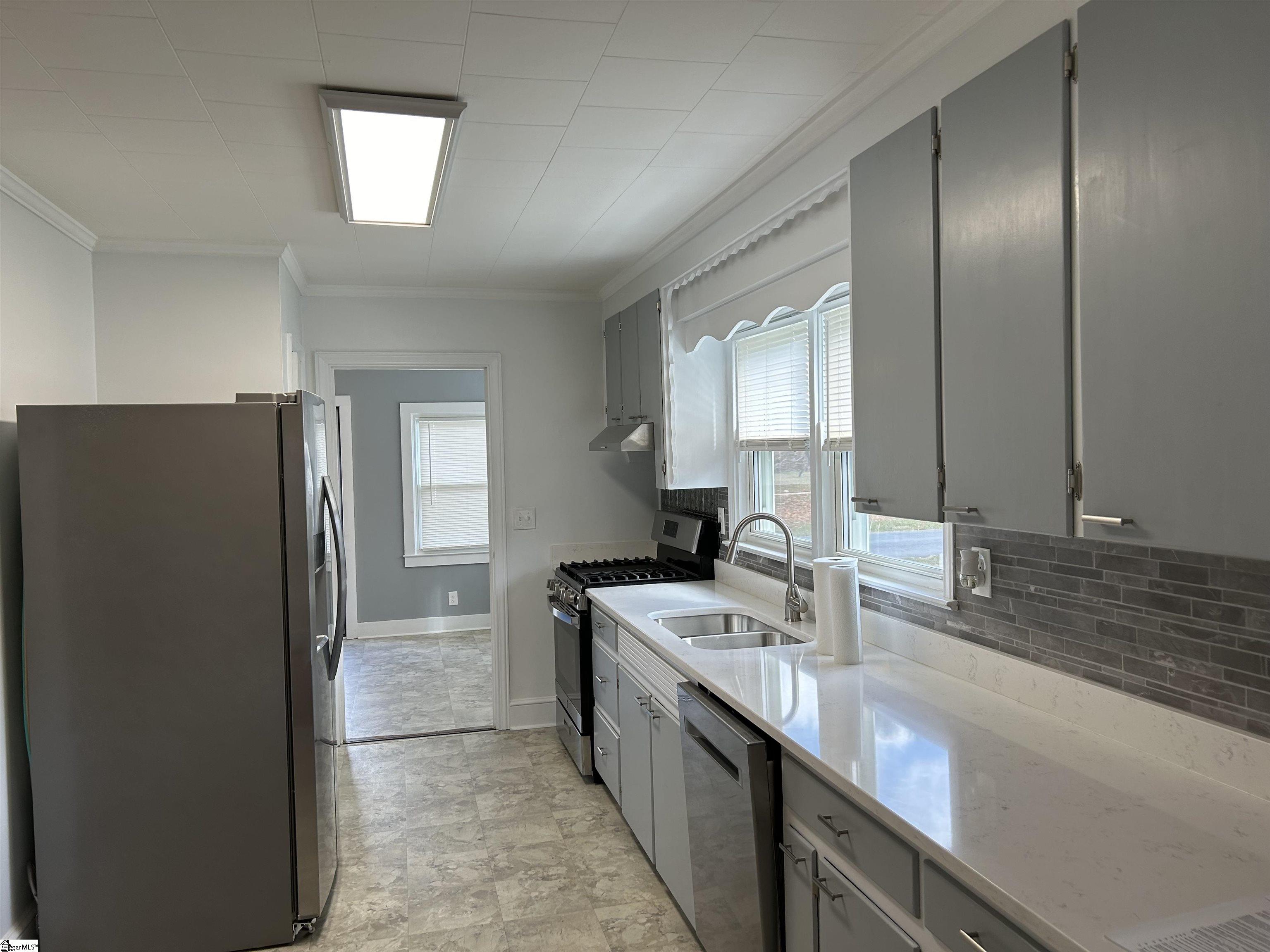 611 Shands Street Property Photo 10