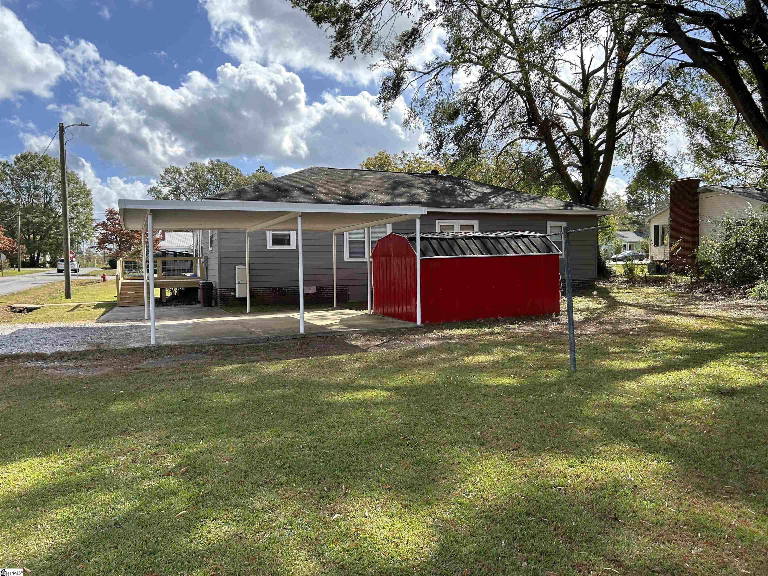 611 Shands Street Property Photo 23