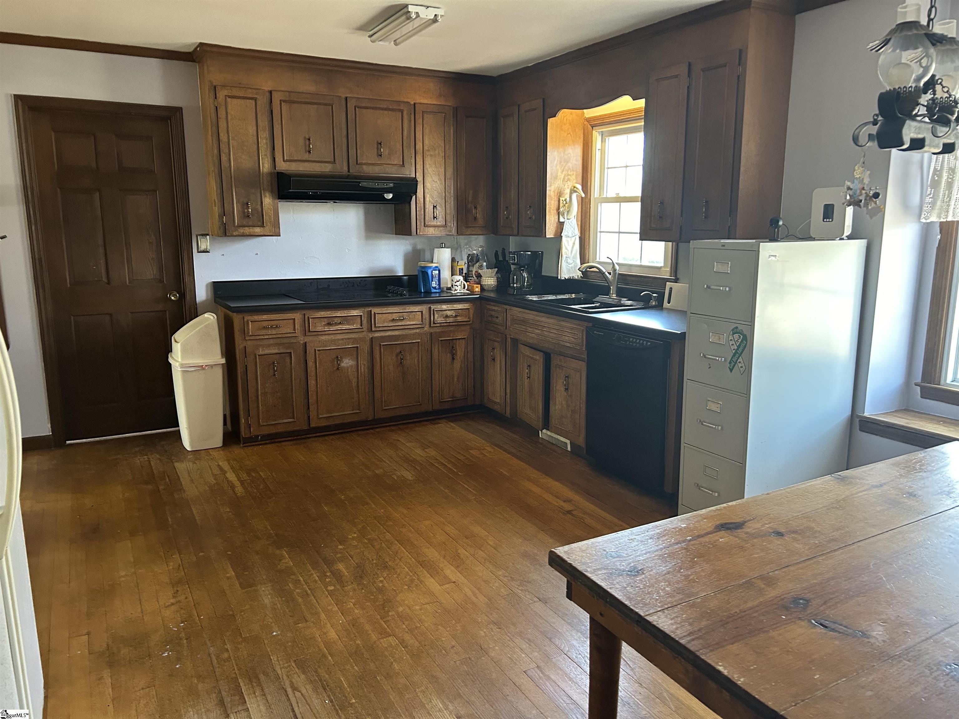 1240 Taylors Road Property Photo 10