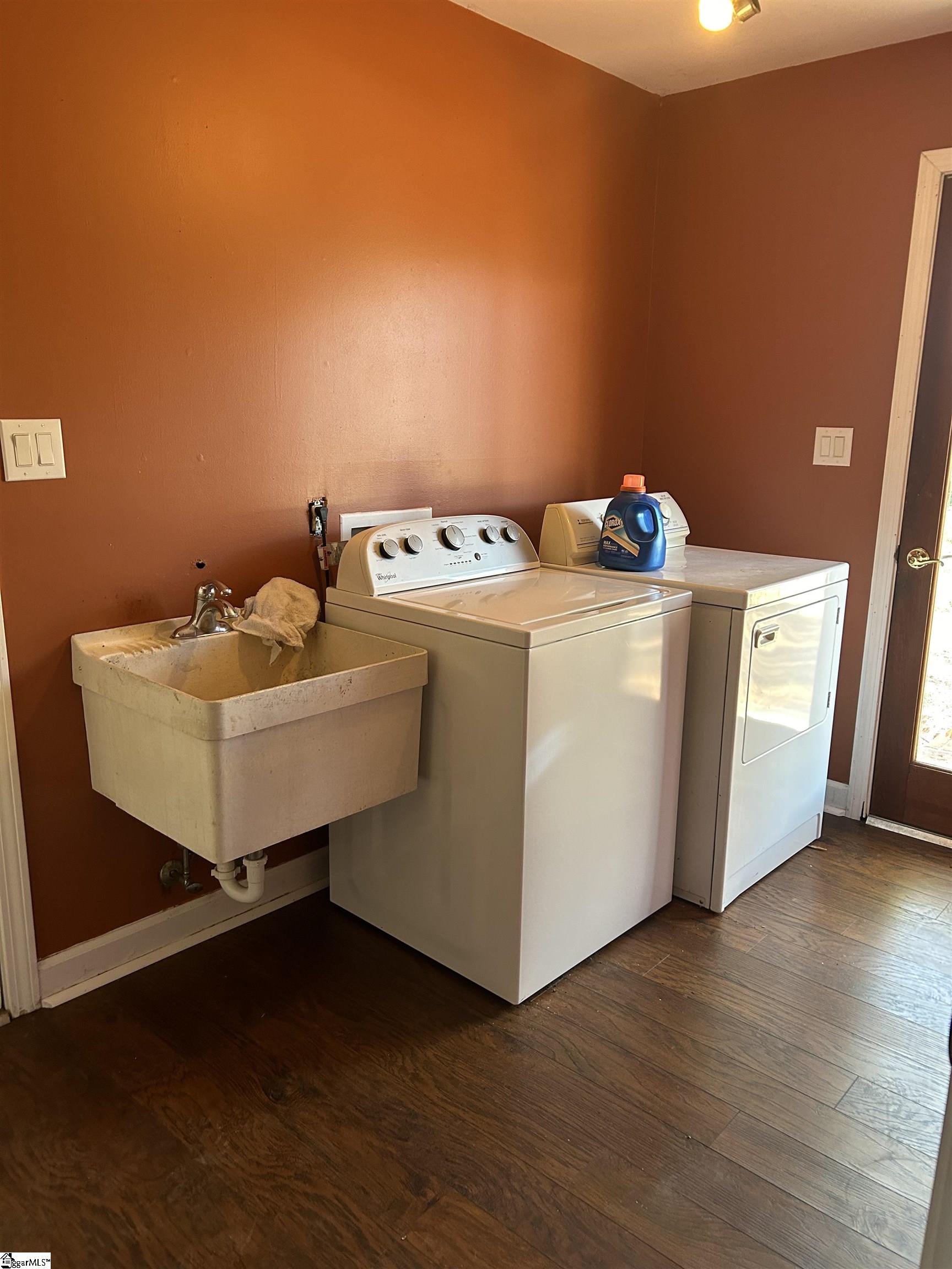 1240 Taylors Road Property Photo 13