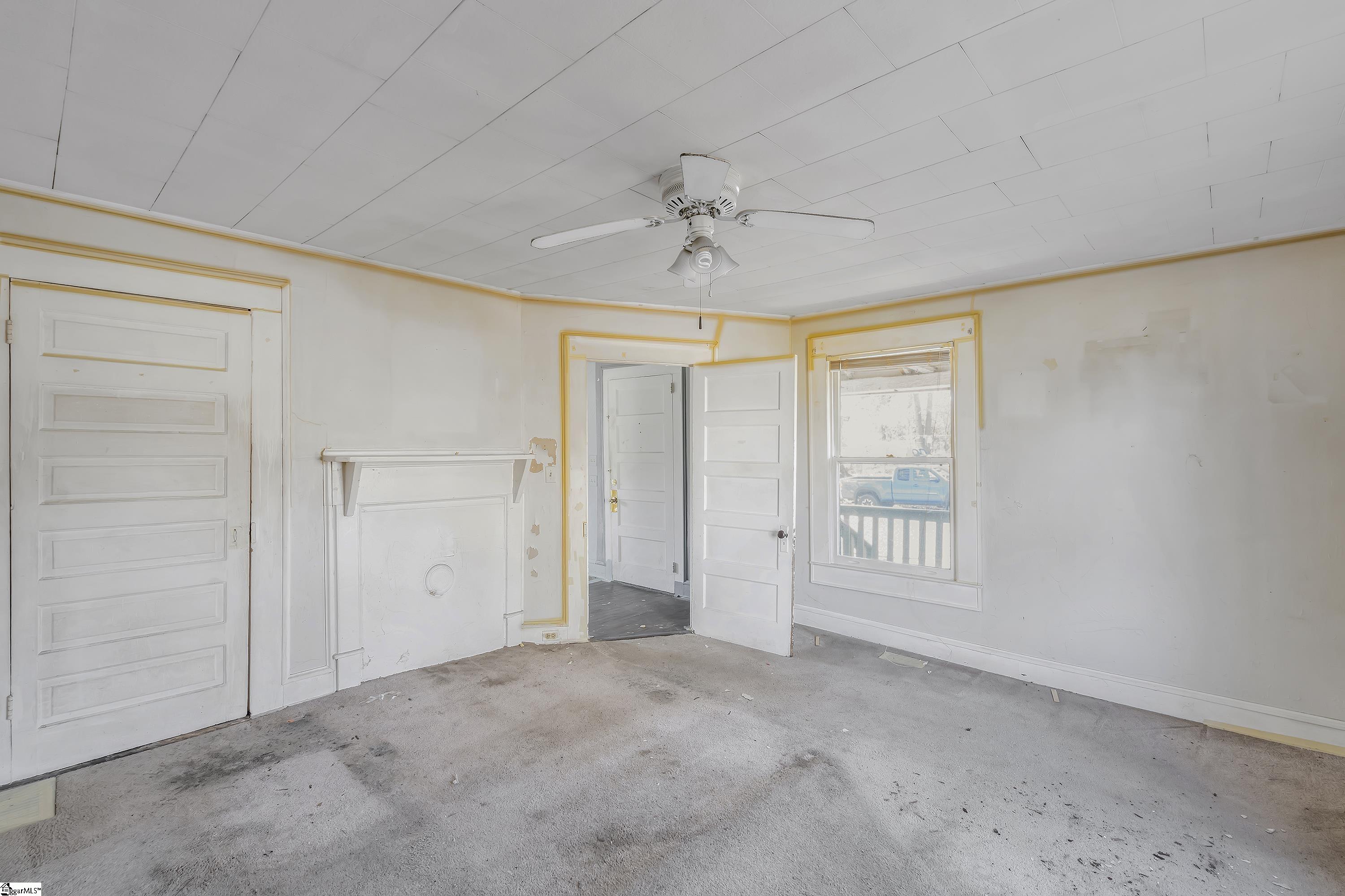 315 Poole Street Property Photo 8