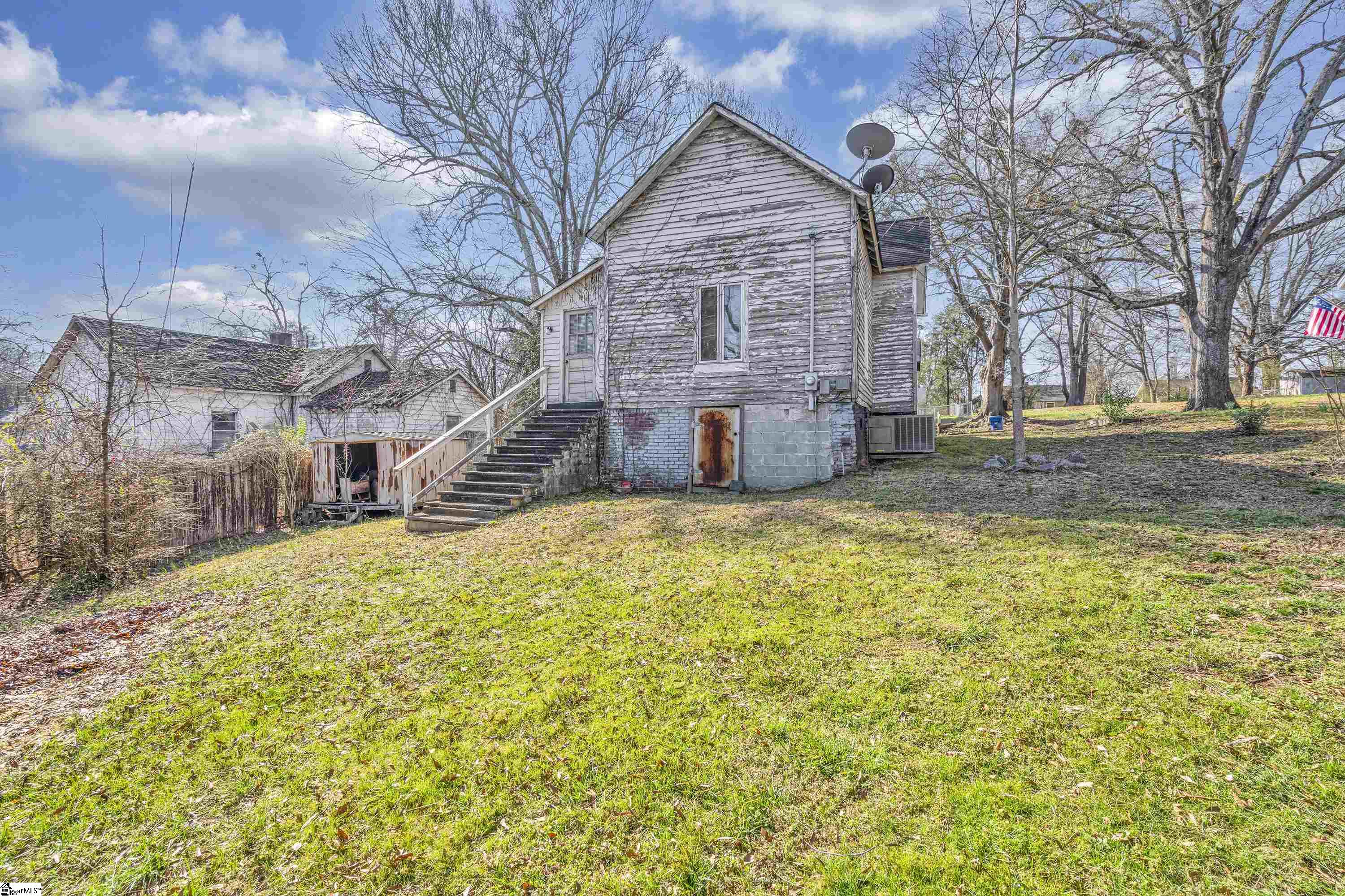 315 Poole Street Property Photo 11
