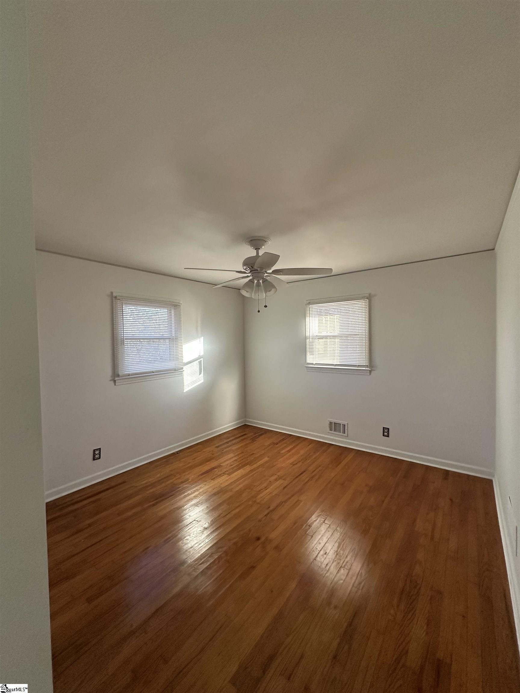 10 Woodridge Drive Property Photo 10