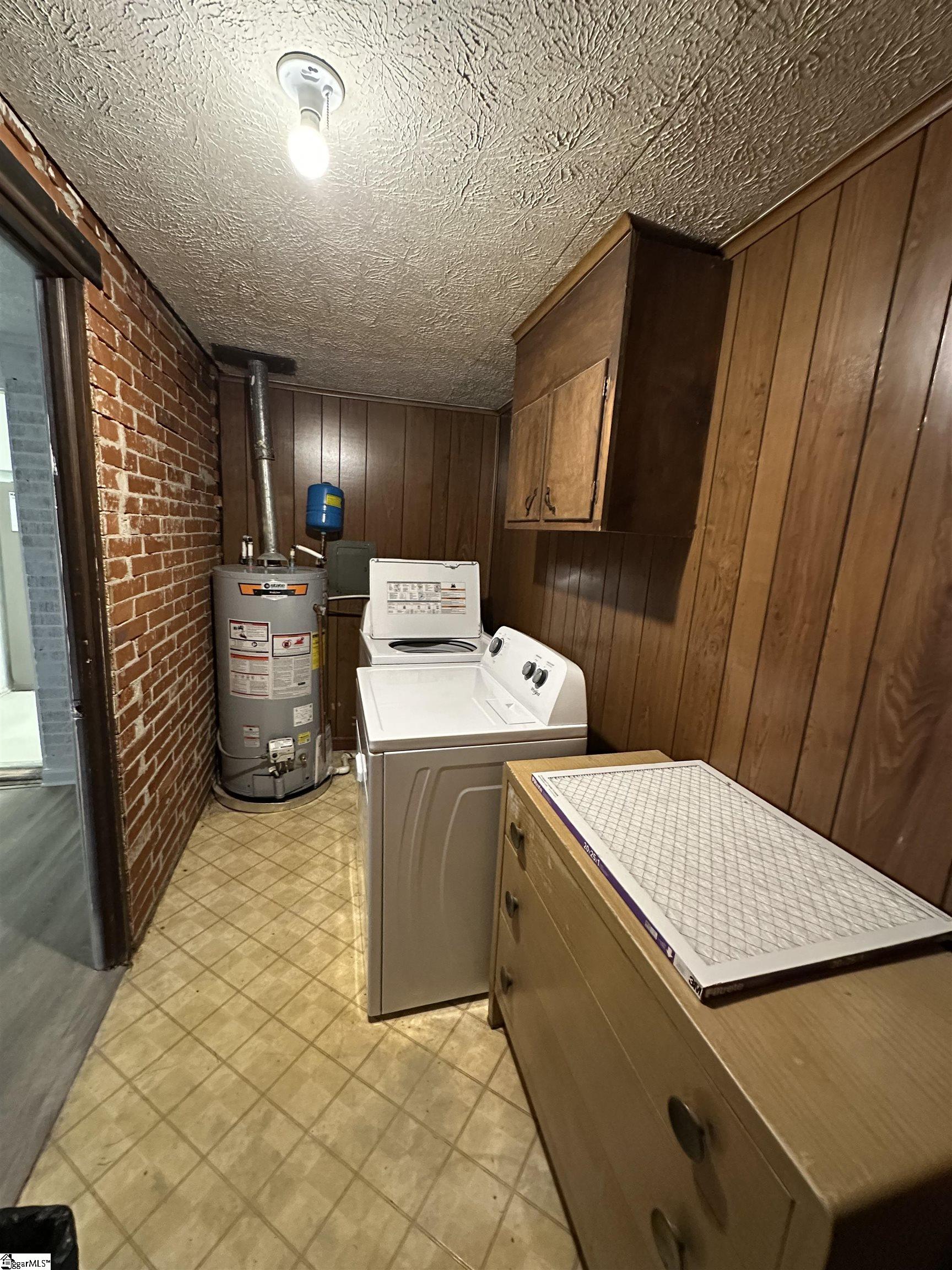 10 Woodridge Drive Property Photo 20