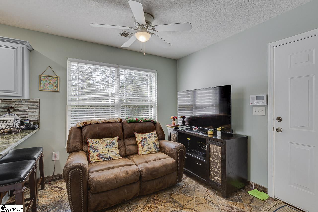 140 Colonial Drive Property Photo 16