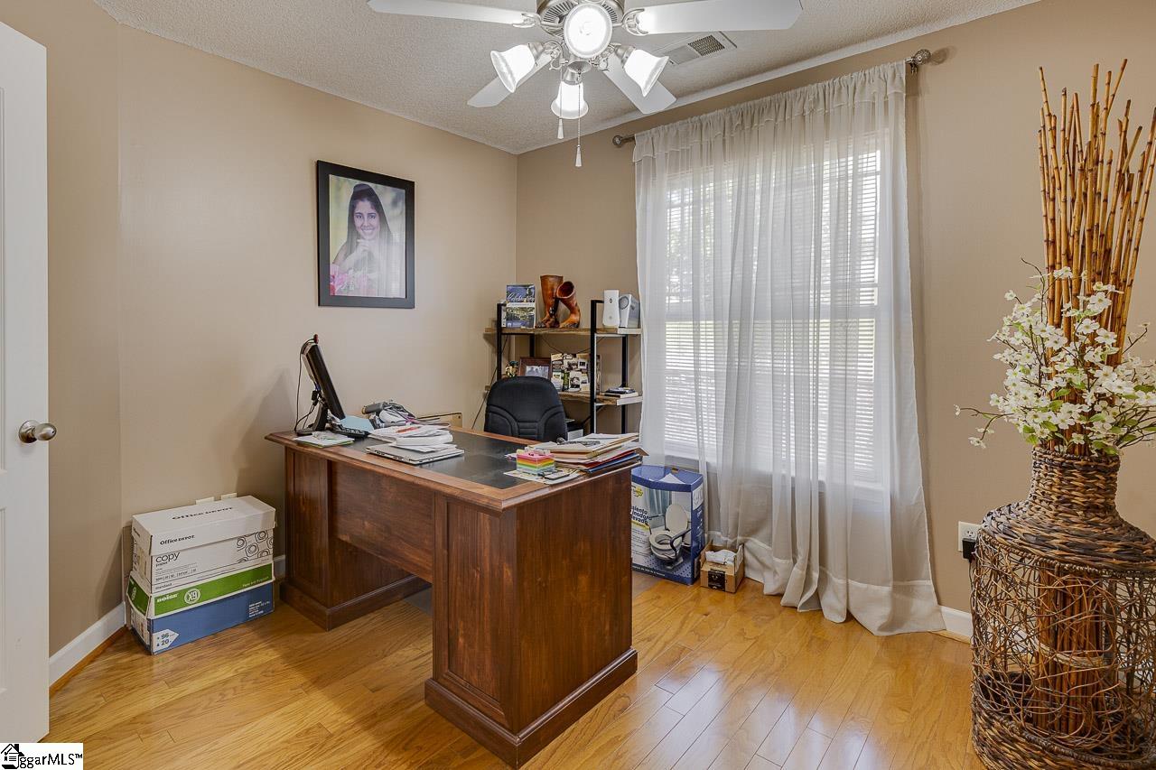 140 Colonial Drive Property Photo 33
