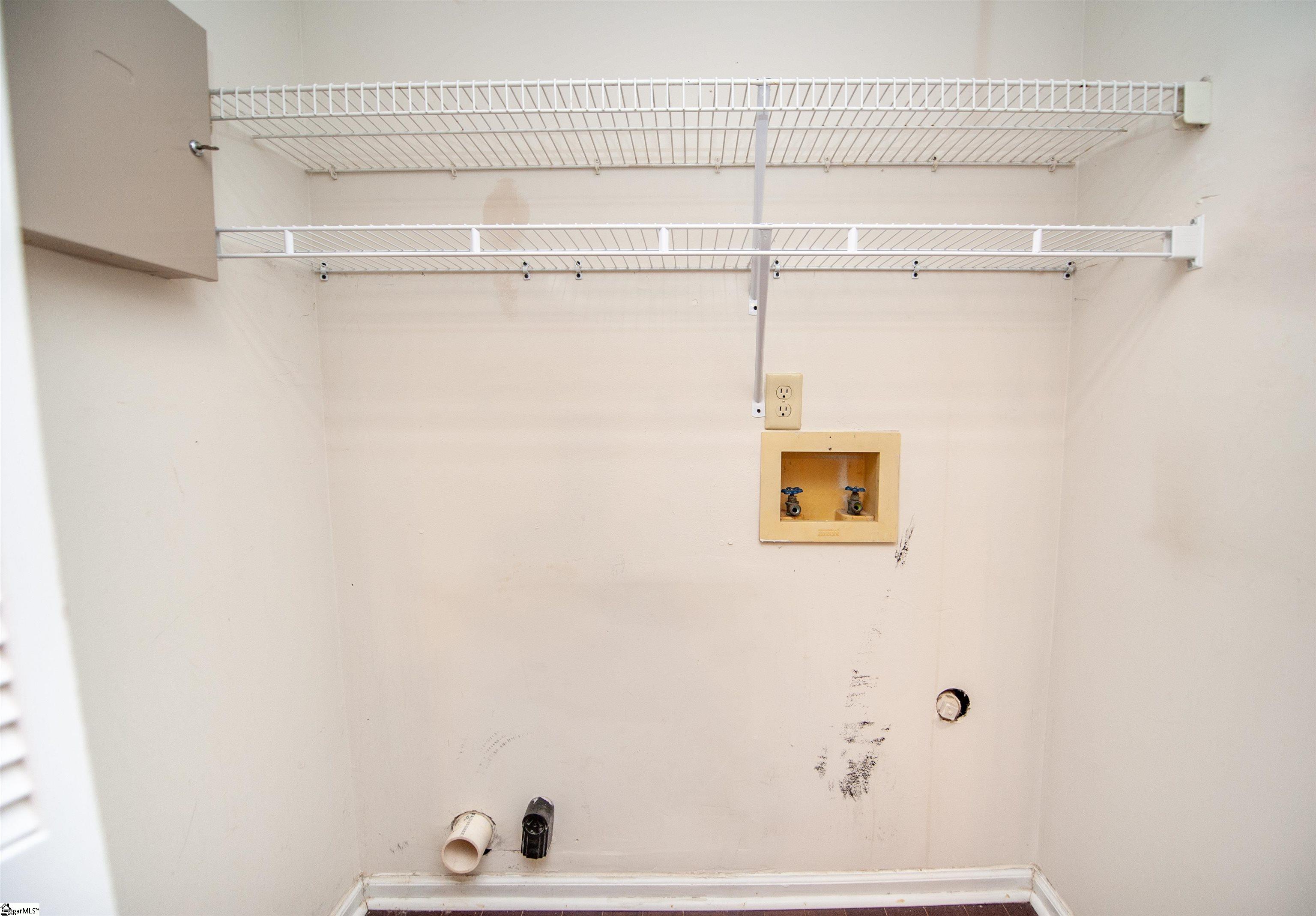 164 Buckstone Lane Property Photo 4