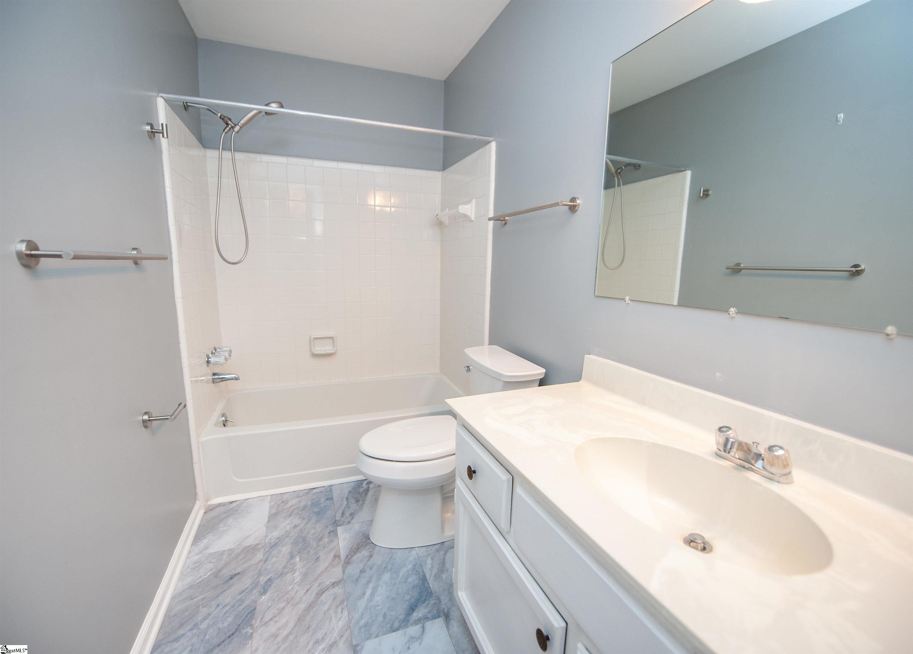 164 Buckstone Lane Property Photo 14