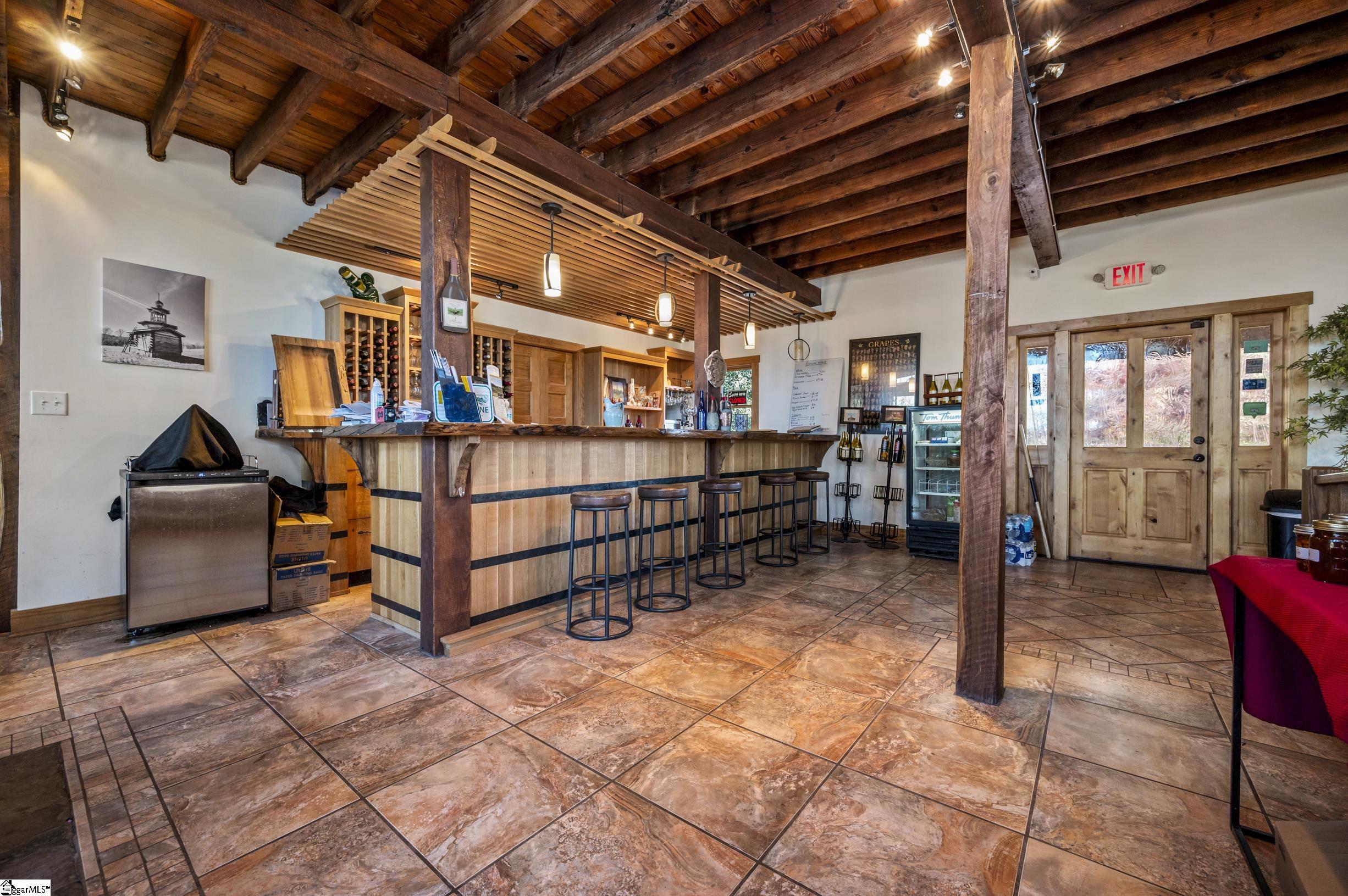 2662 Green Creek Drive Property Photo 7