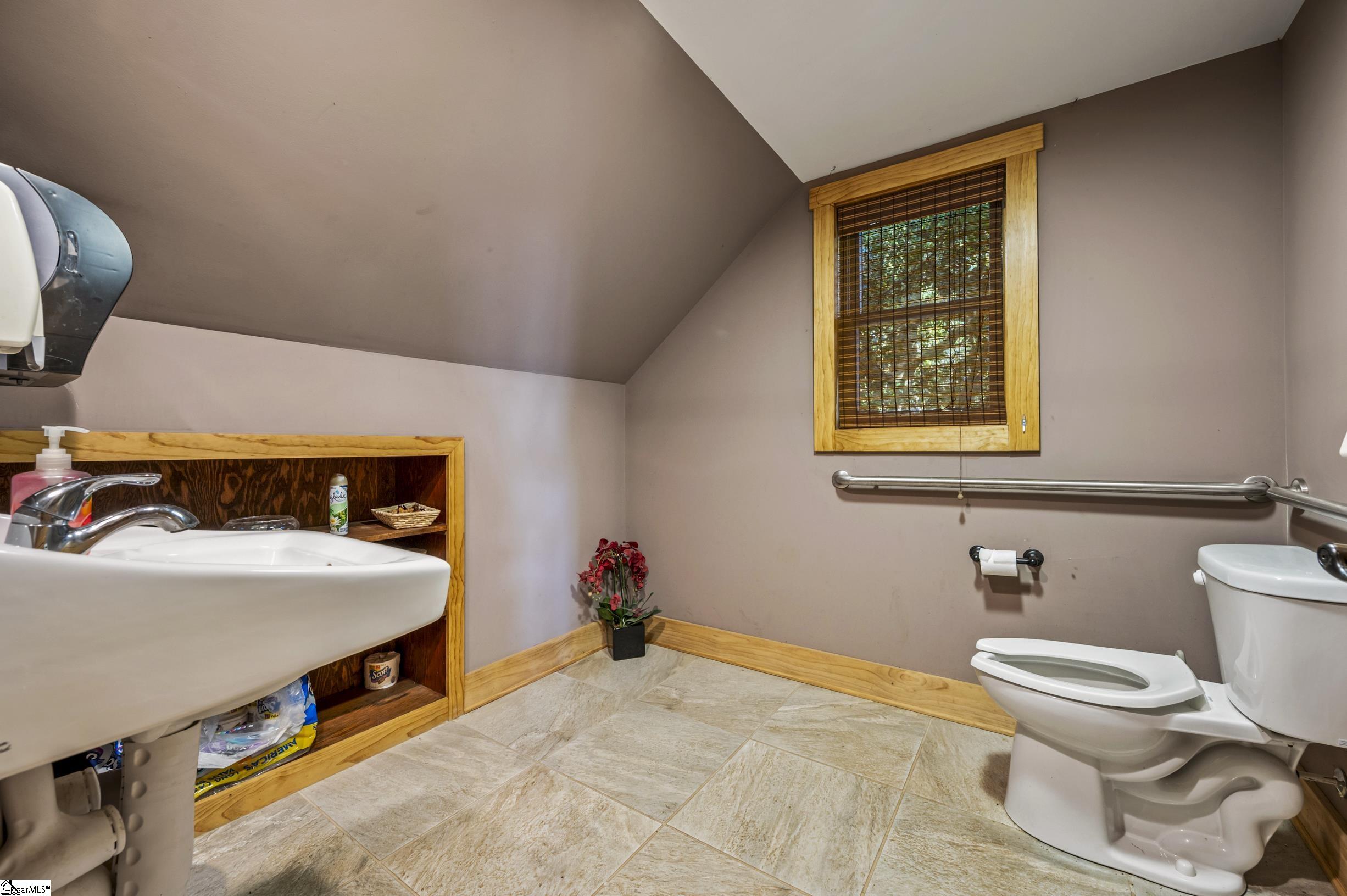 2662 Green Creek Drive Property Photo 13