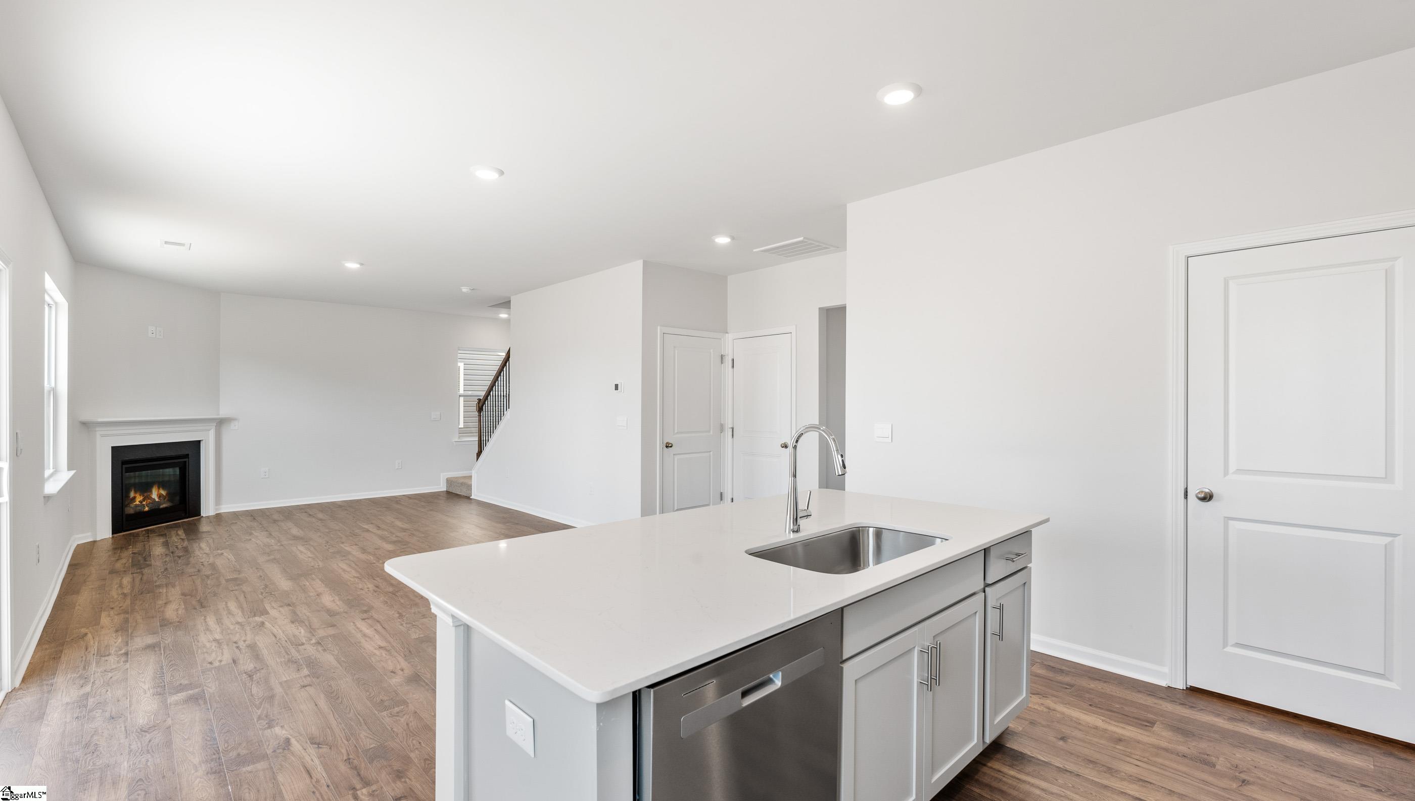 311 Lodestone Road Property Photo 12