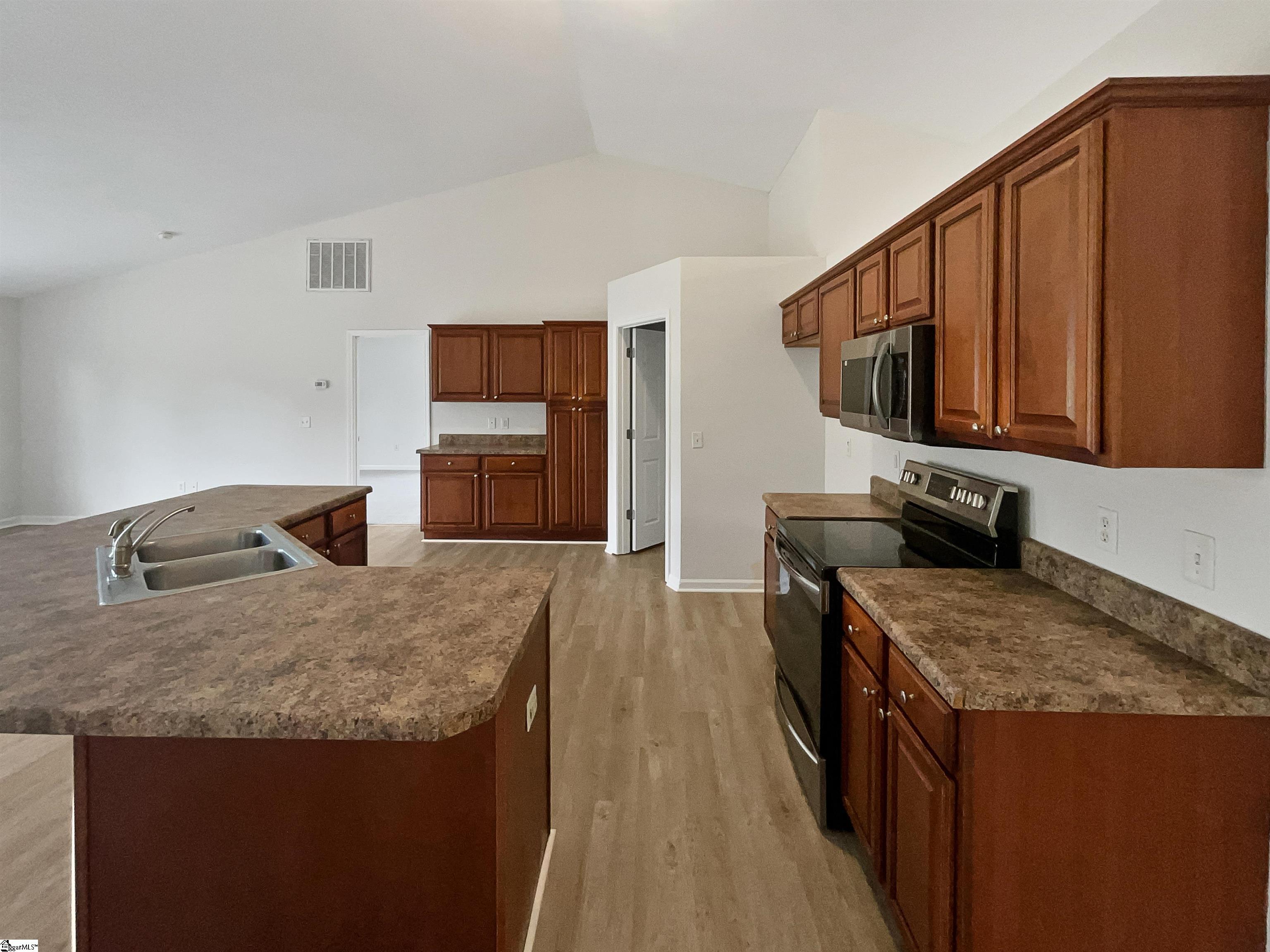 259 Waxberry Court Property Photo 6