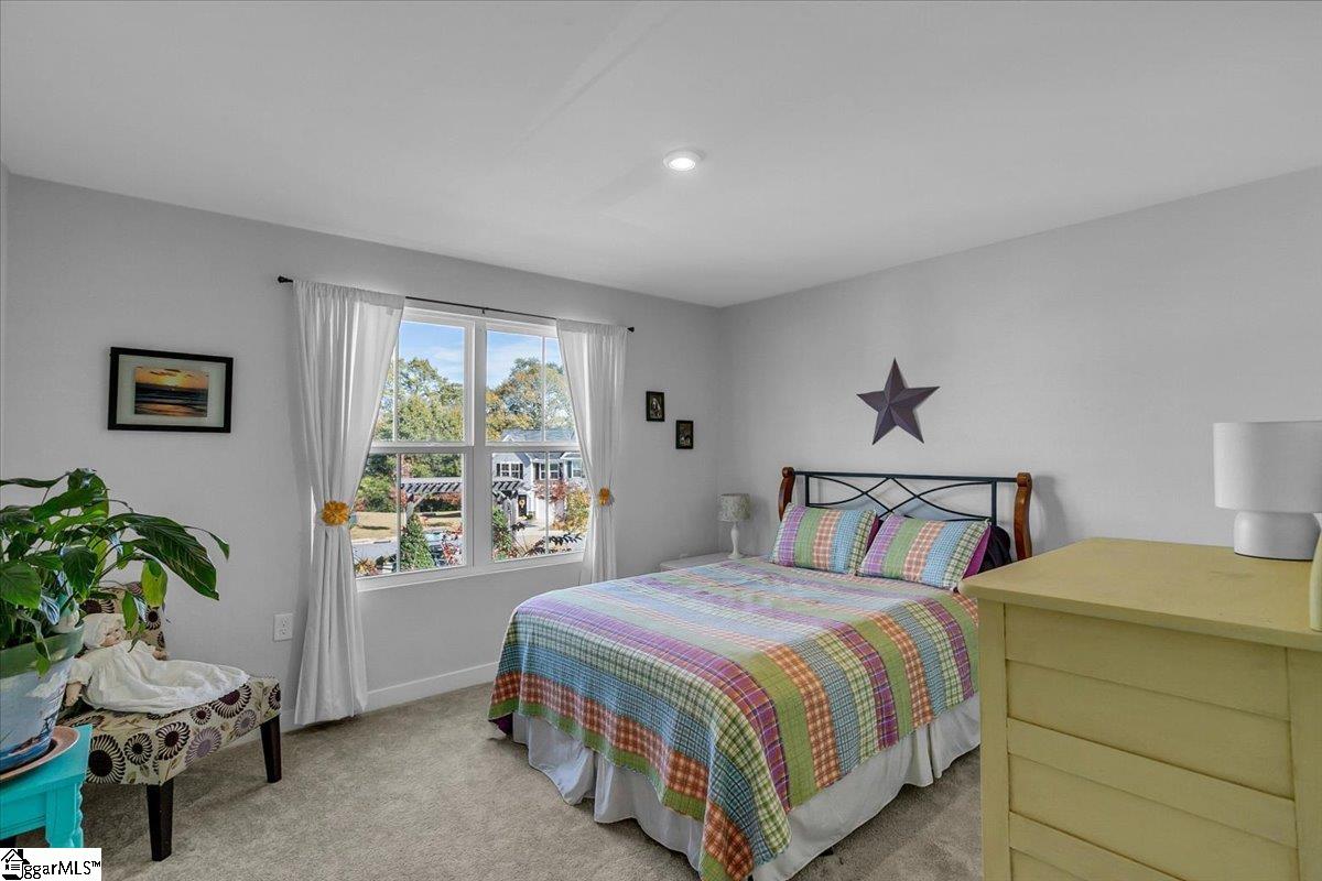 105 Englefield Drive Property Photo 10