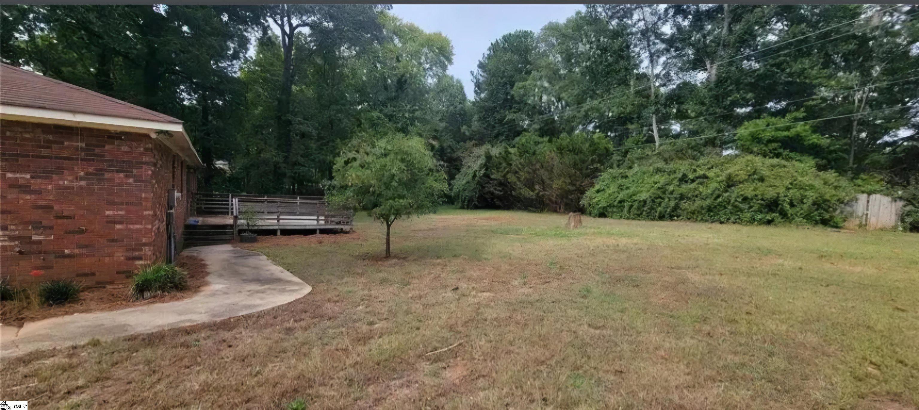201 Clarke Stream Drive Property Photo 18