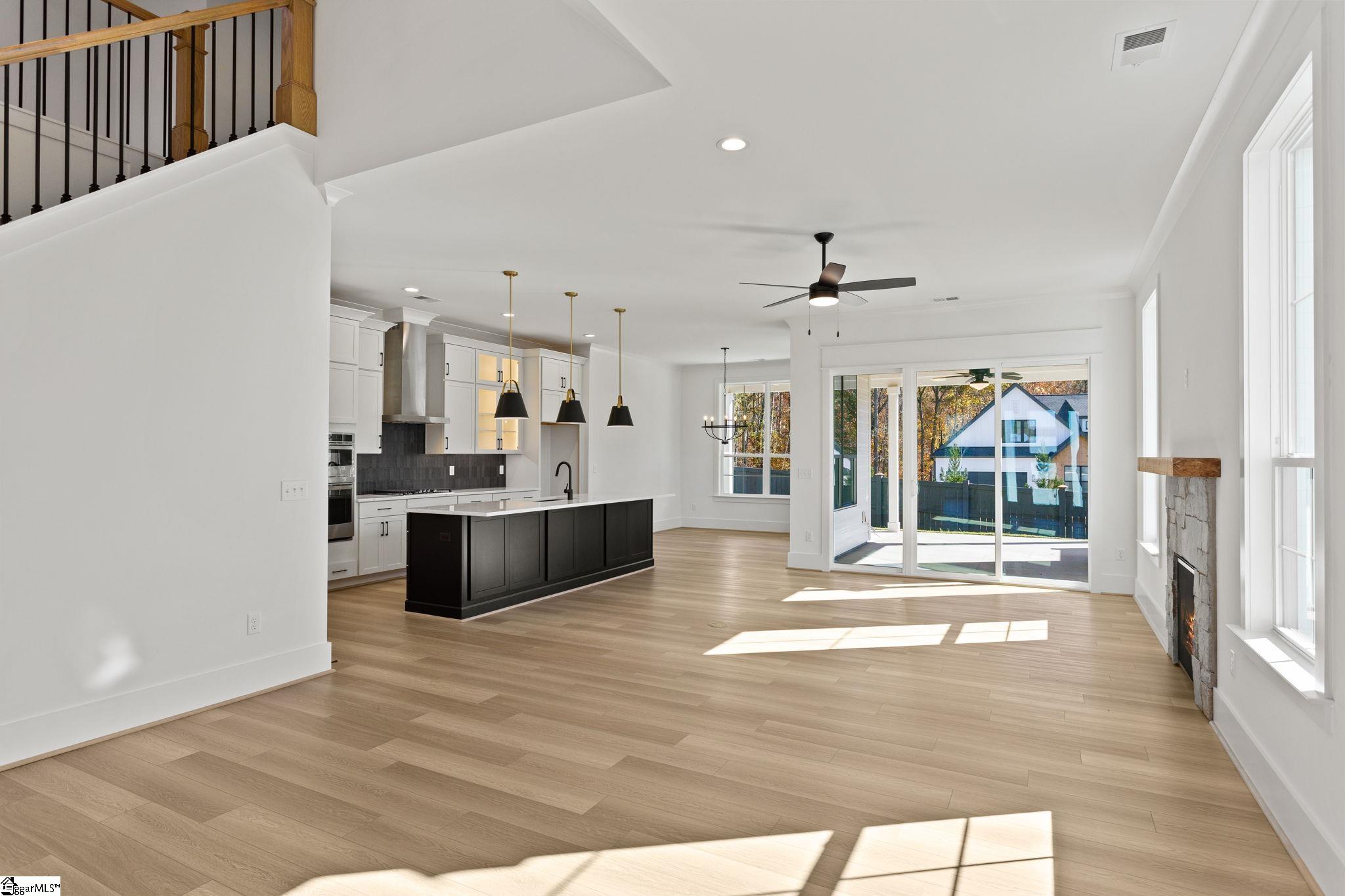 100 Wickers Lane Property Photo 4