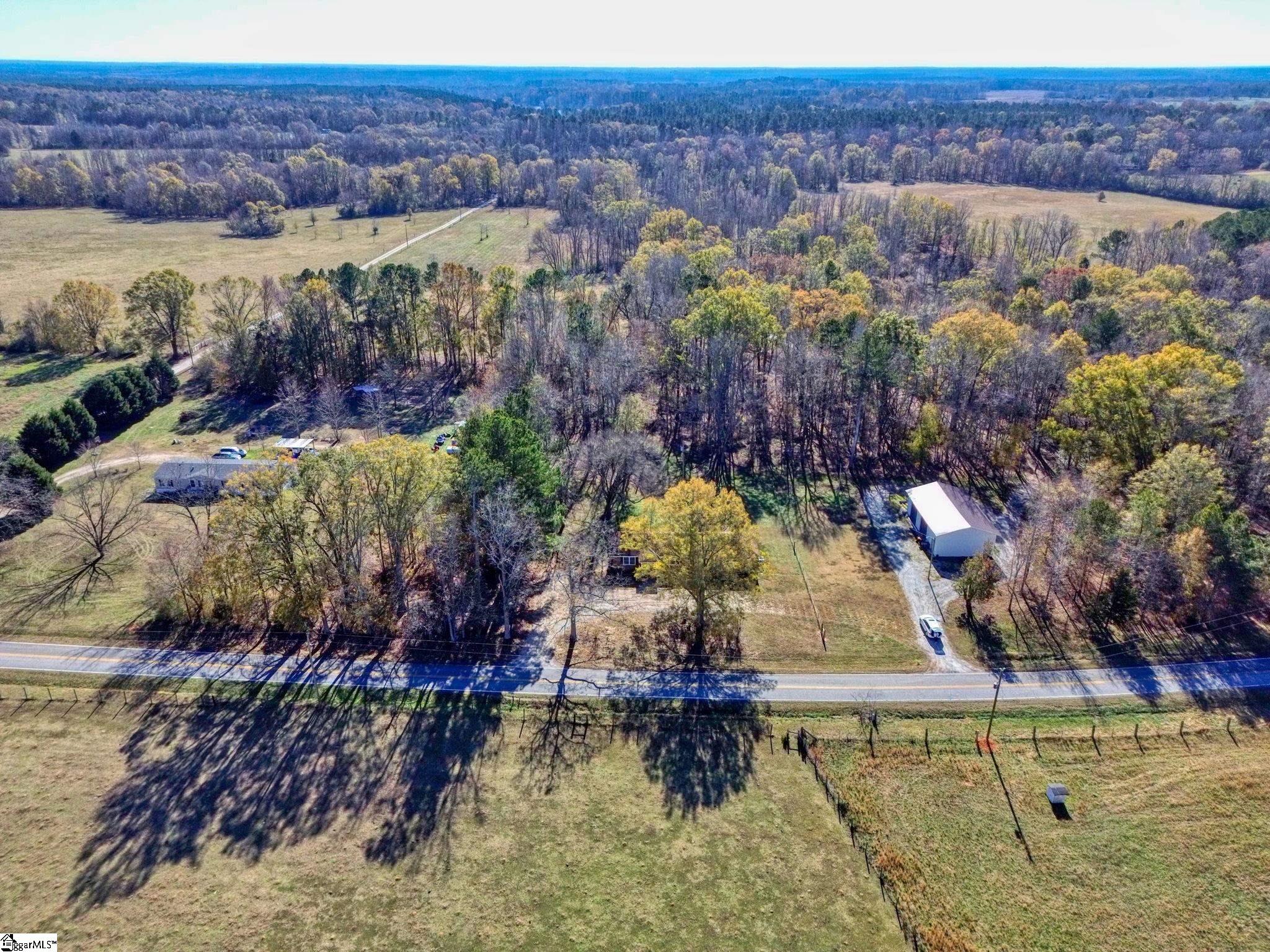 5568 Mountville Road Property Photo 2