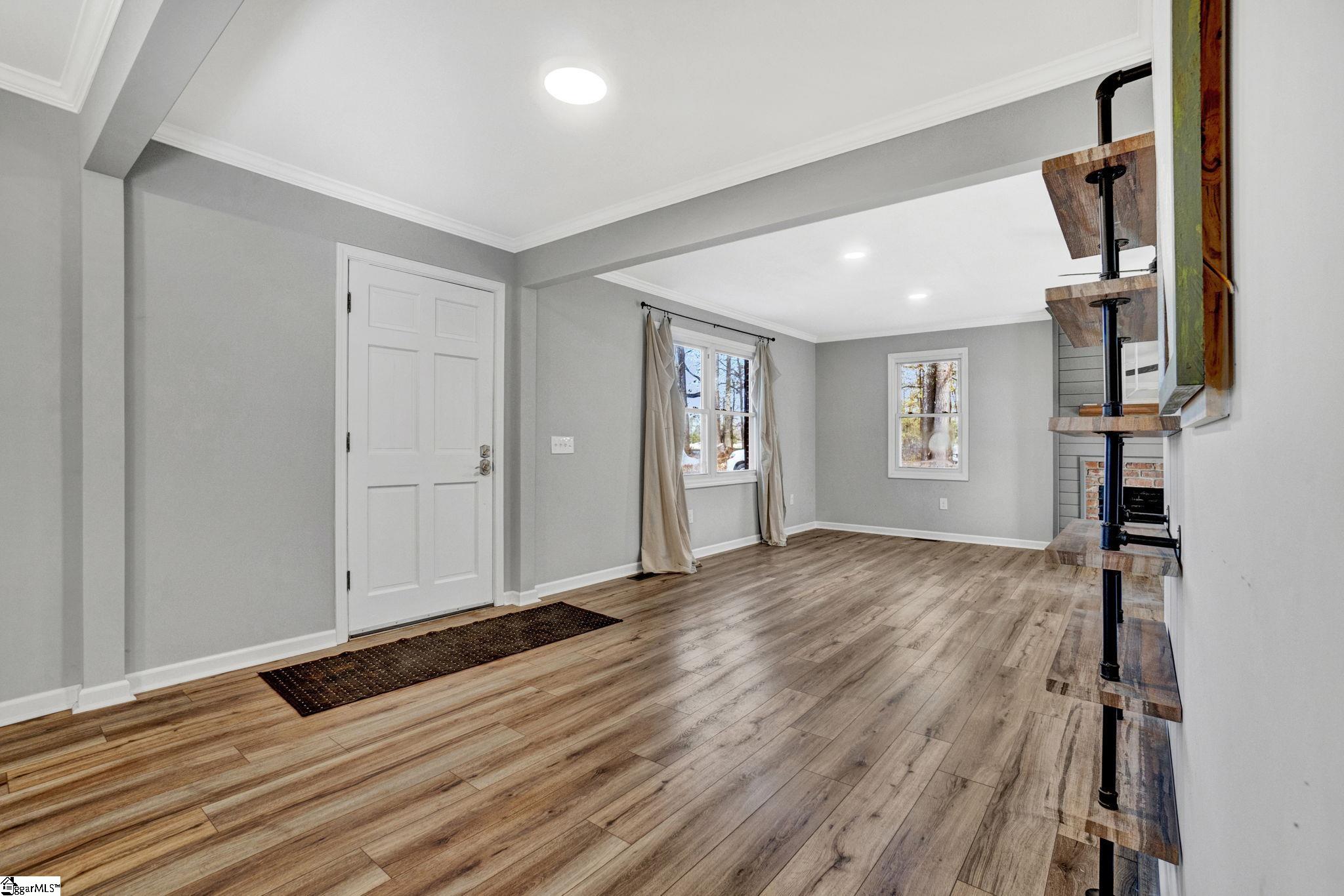 5568 Mountville Road Property Photo 10