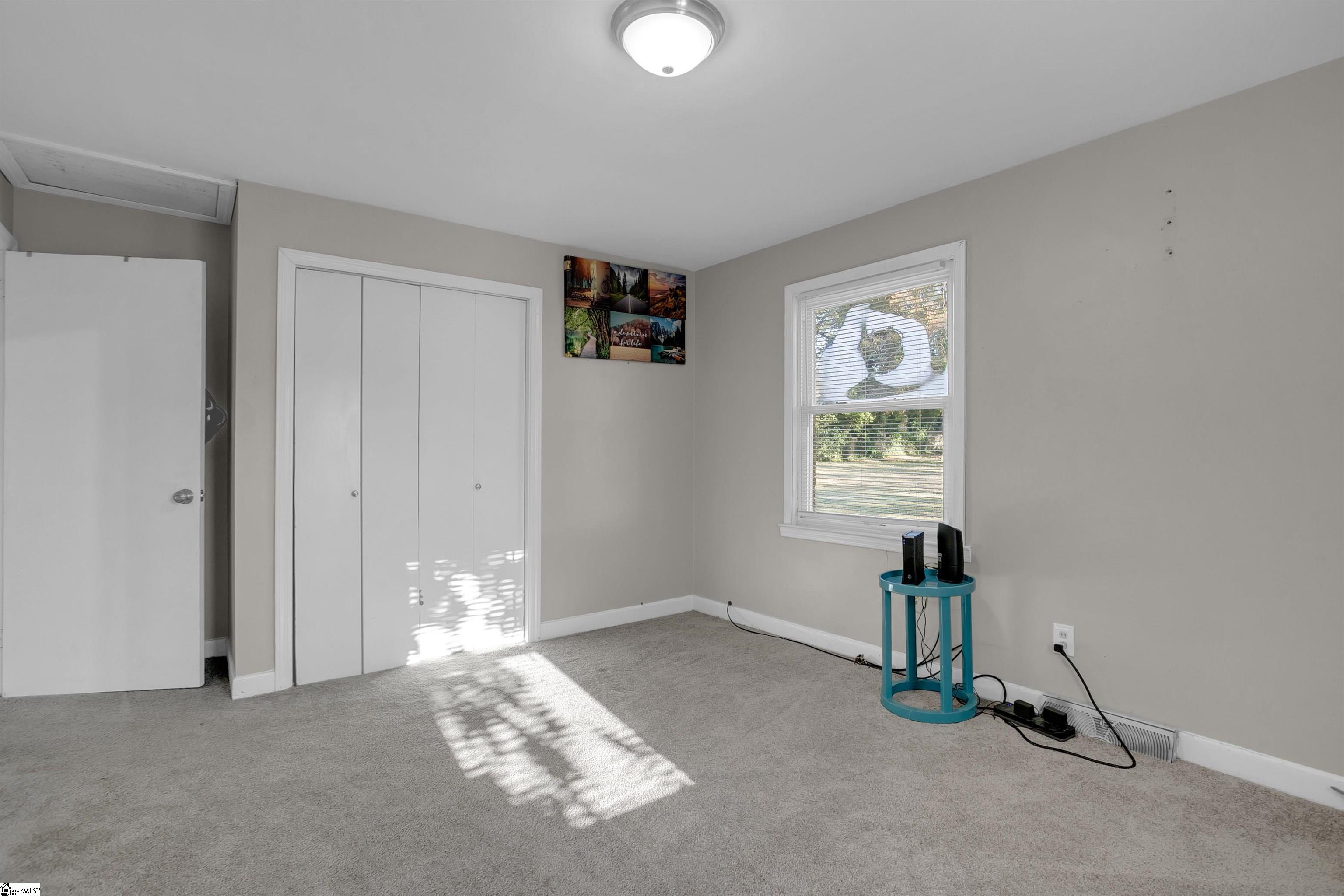 227 W Wood Street Property Photo 19