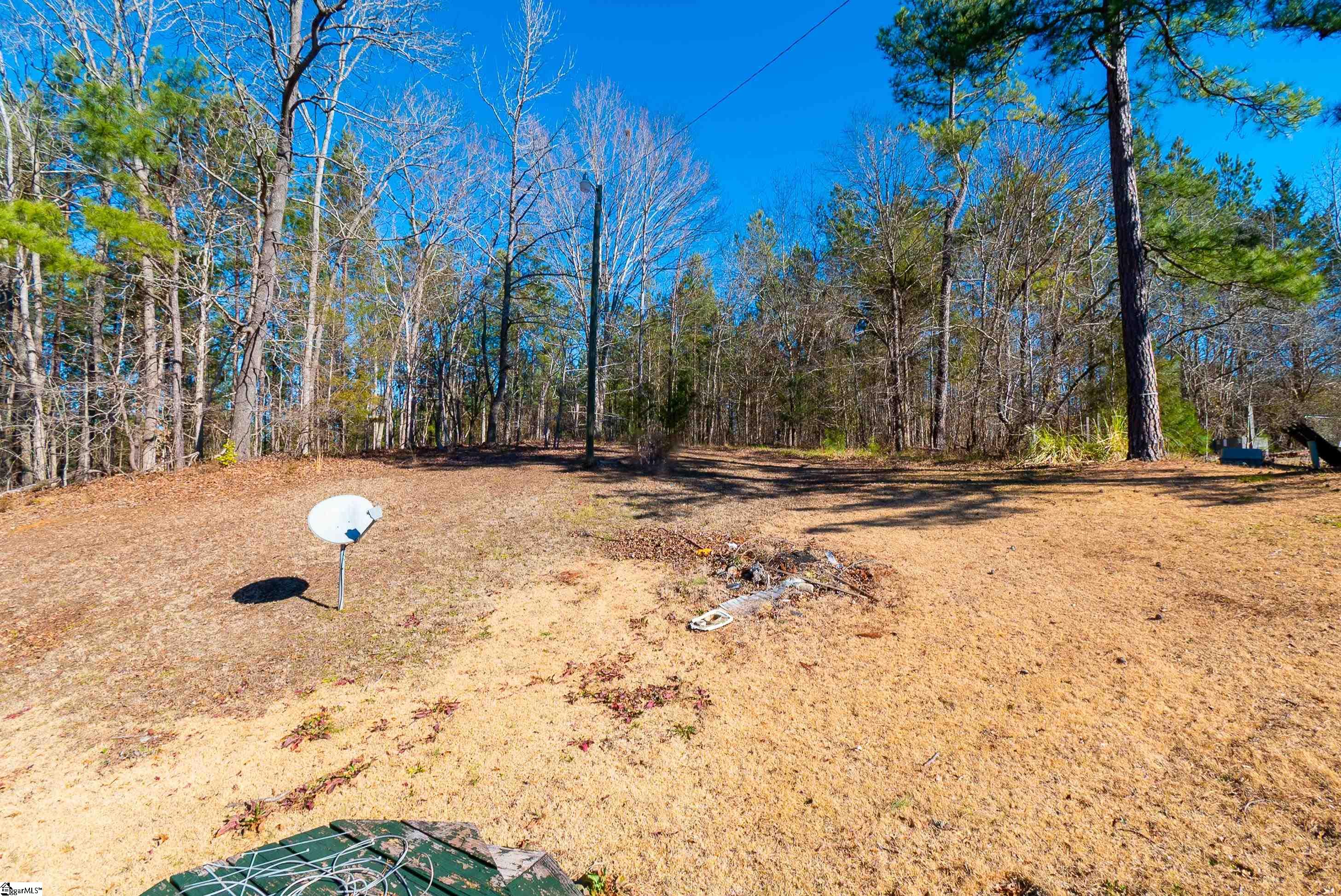 210 Pineland Avenue Property Photo 38