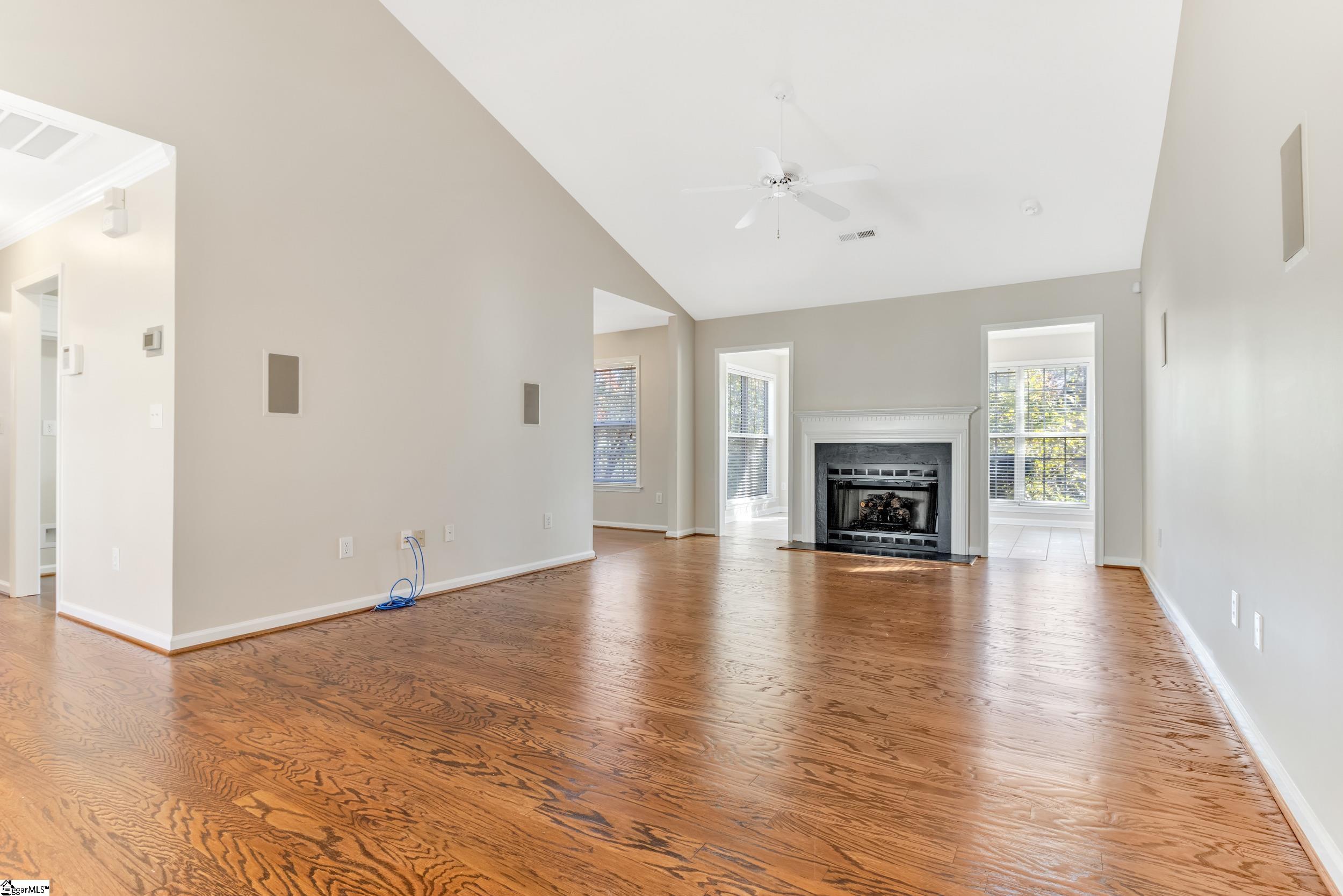 313 Lexington Place Way Property Photo 8