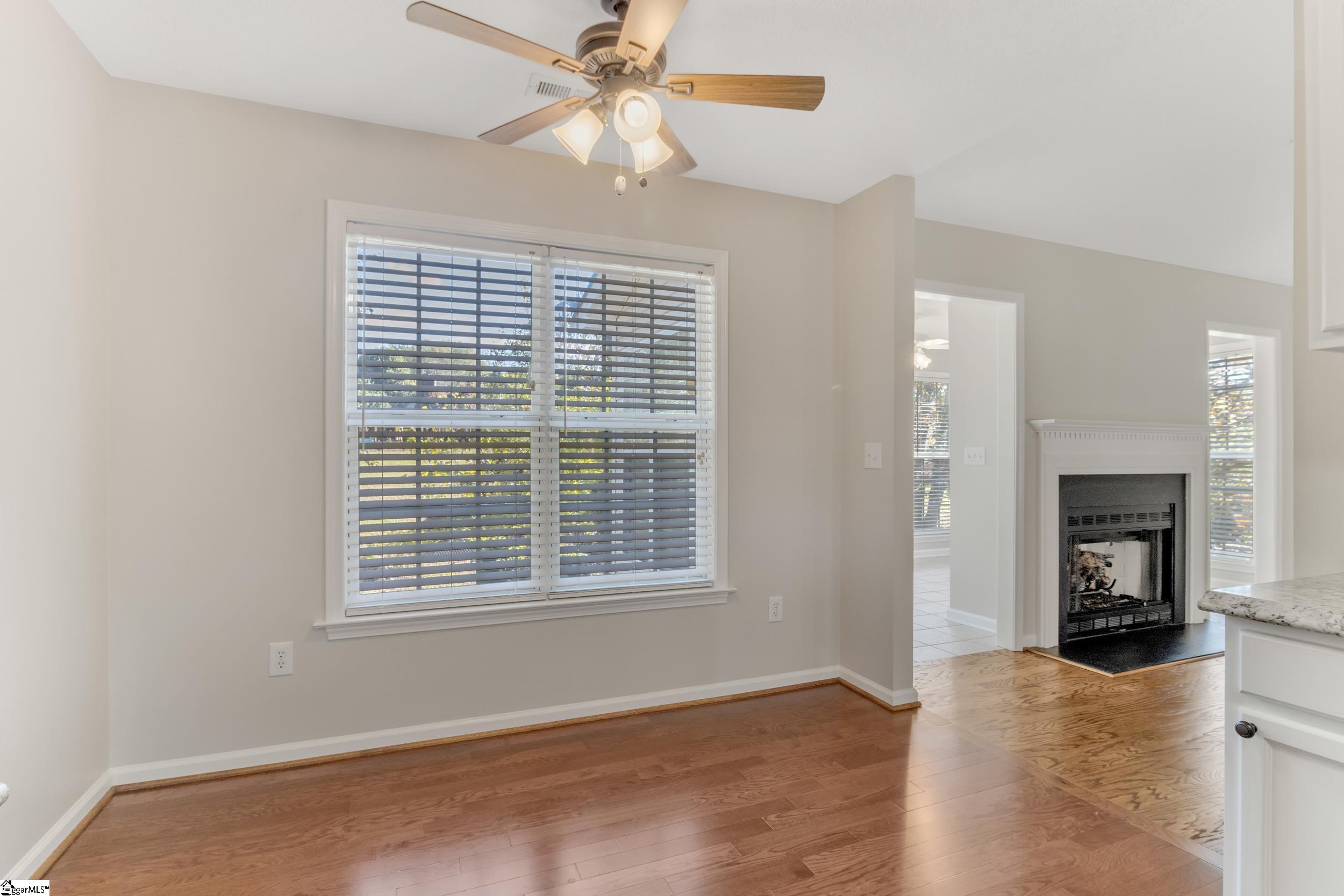 313 Lexington Place Way Property Photo 12