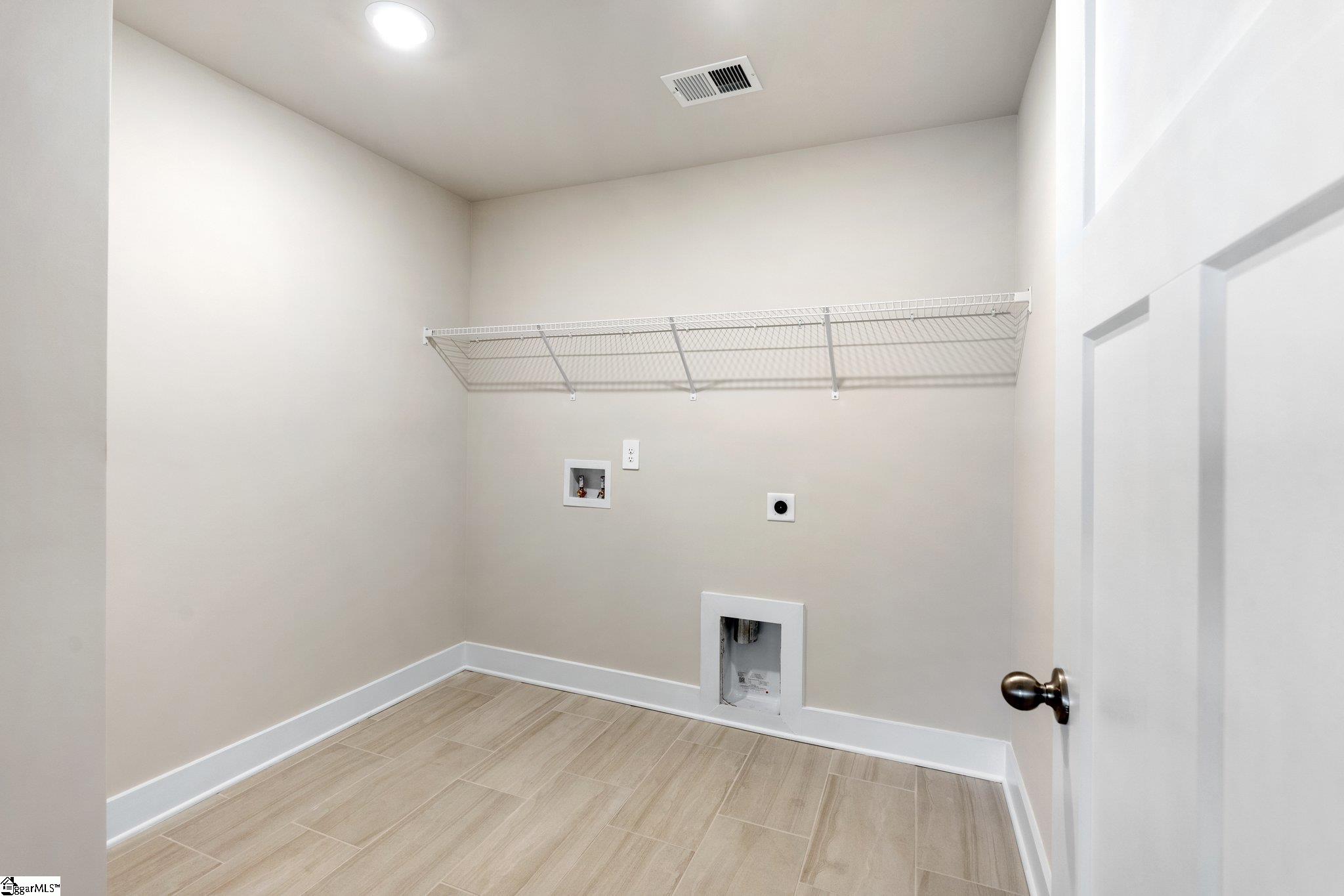 522 Silverado Avenue Property Photo 36